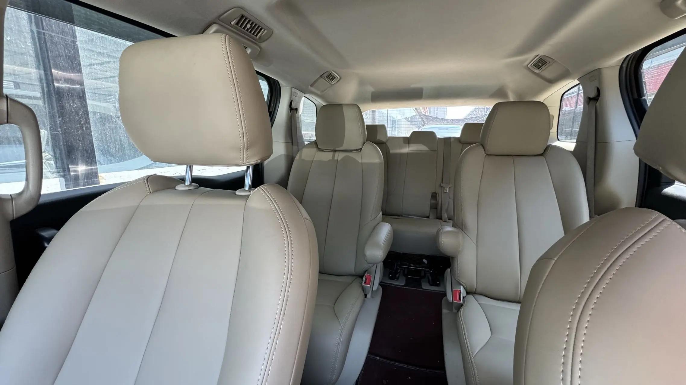 Buick GL8 2018 model 28T Comfort Edition China VI 3