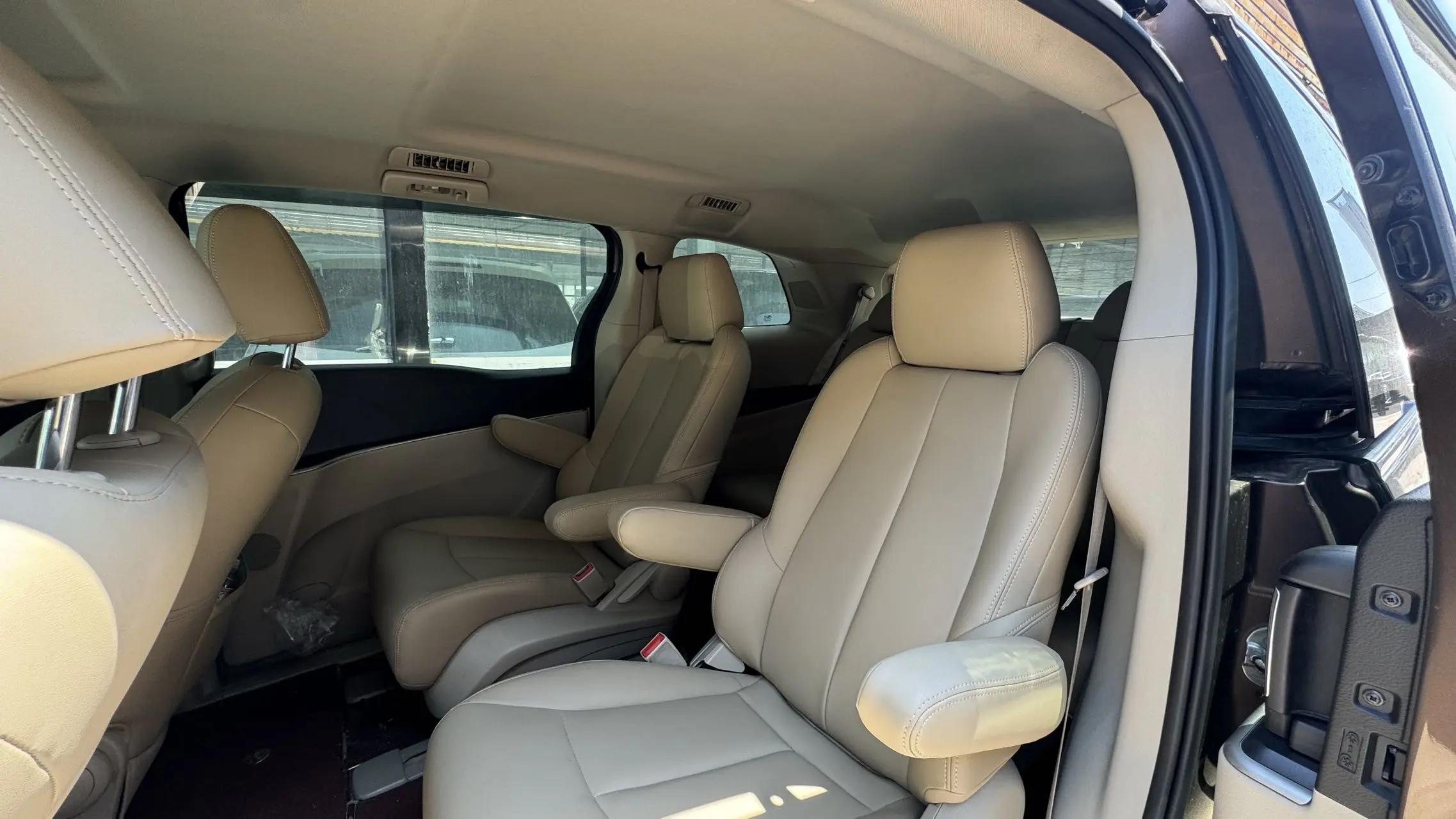 Buick GL8 2018 model 28T Comfort Edition China VI 5