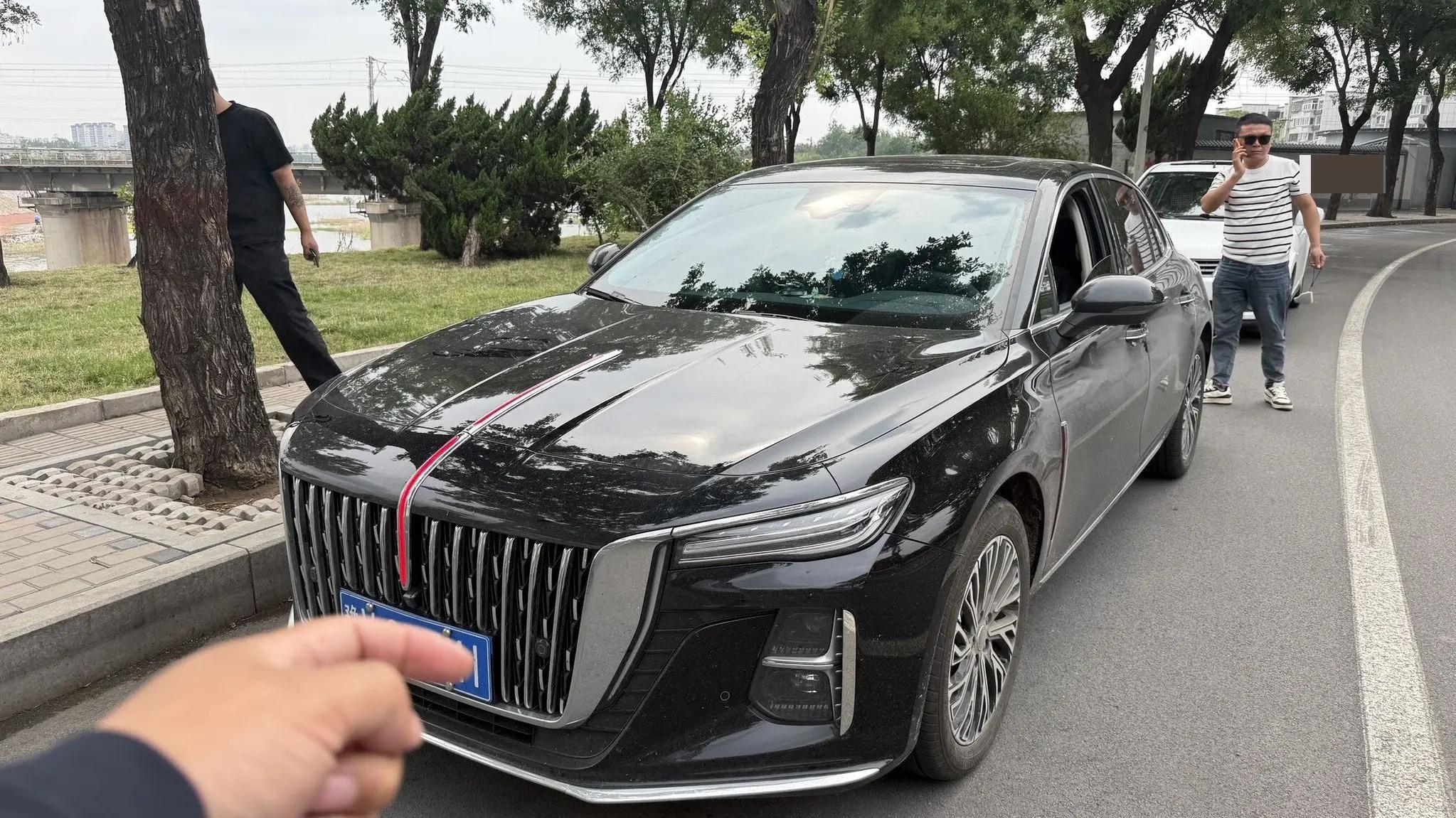 HongQi 2025 Model H5 2.0T Flag-Champ 500,000-Vehicle Commemorative Edition Automatic