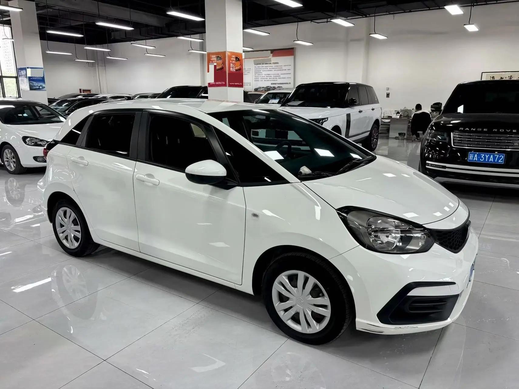 Fit 2022 1.5L CVT Tide Enjoy Skylight Edition 2