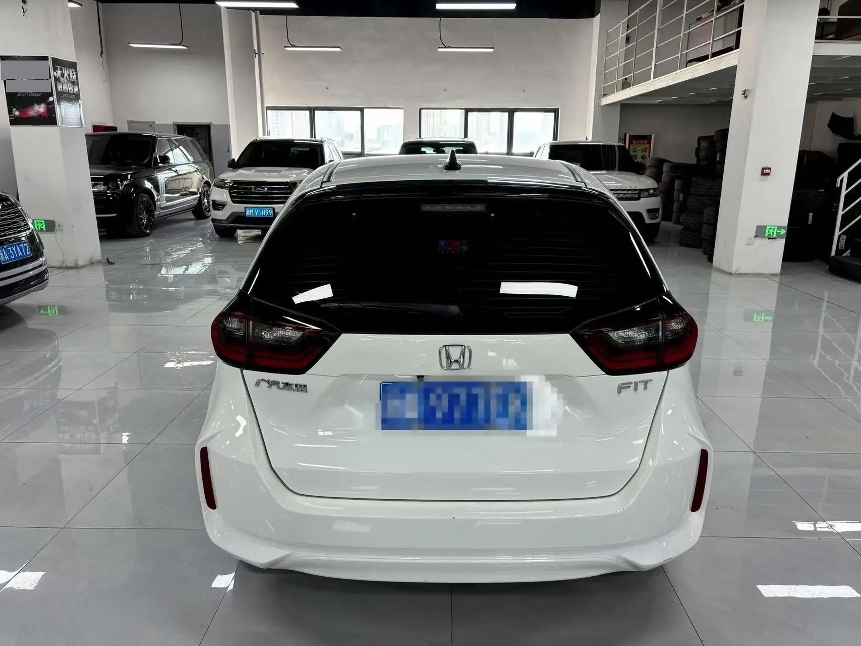 Fit 2022 1.5L CVT Tide Enjoy Skylight Edition 8
