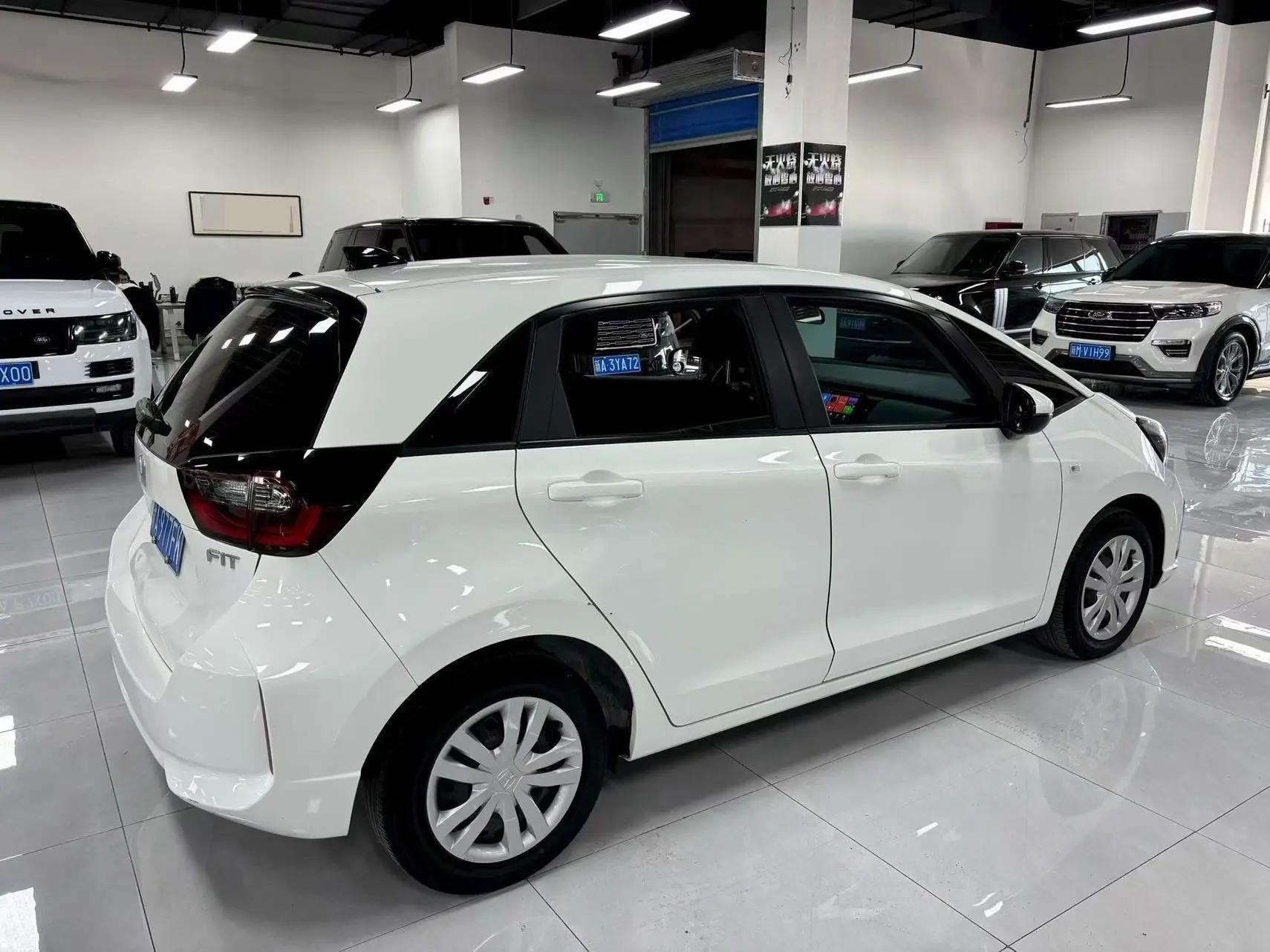 Fit 2022 1.5L CVT Tide Enjoy Skylight Edition 9