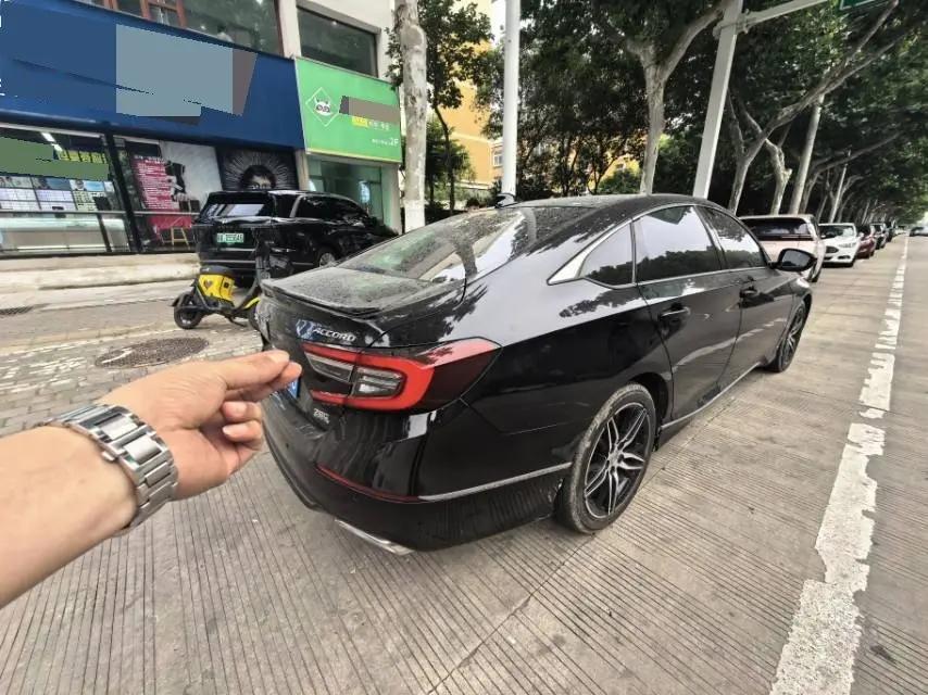 Accord 2022 260TURBO Magic Night Premium Edition 5