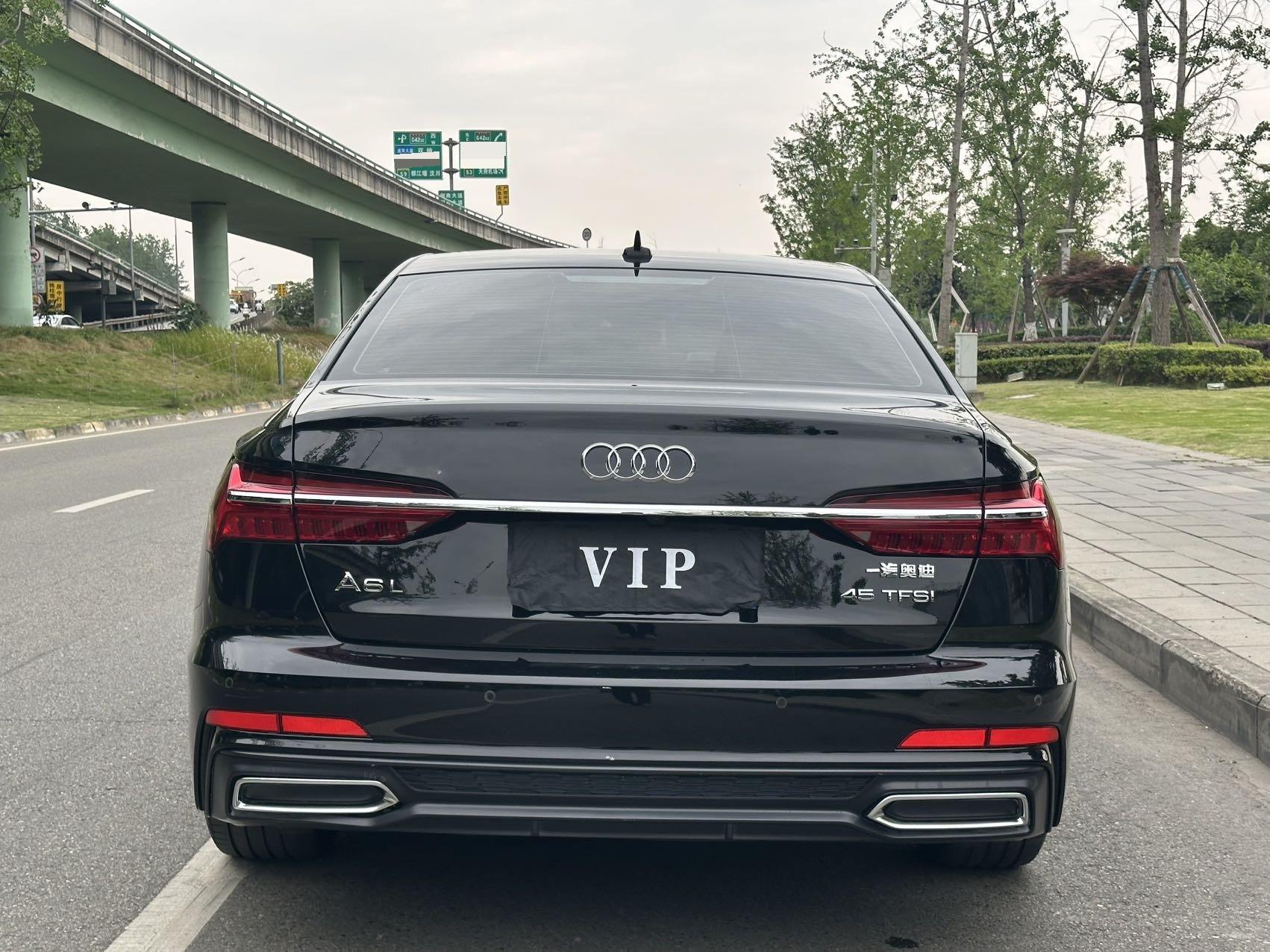 Audi A6L 2021 40 TFSI Deluxe Dynamic 8