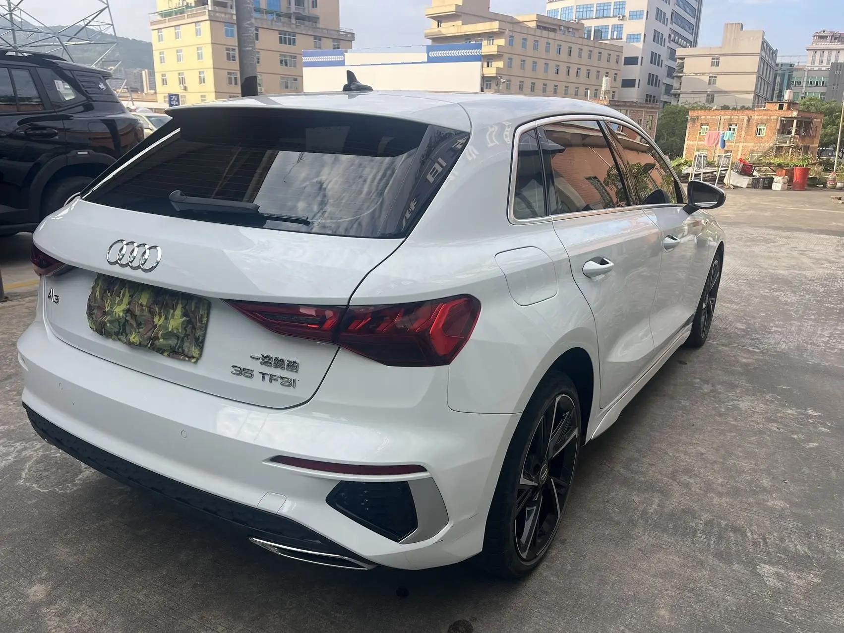 Audi A3 2021 Sportback 35 TFSI Enjoys Life Edition 8