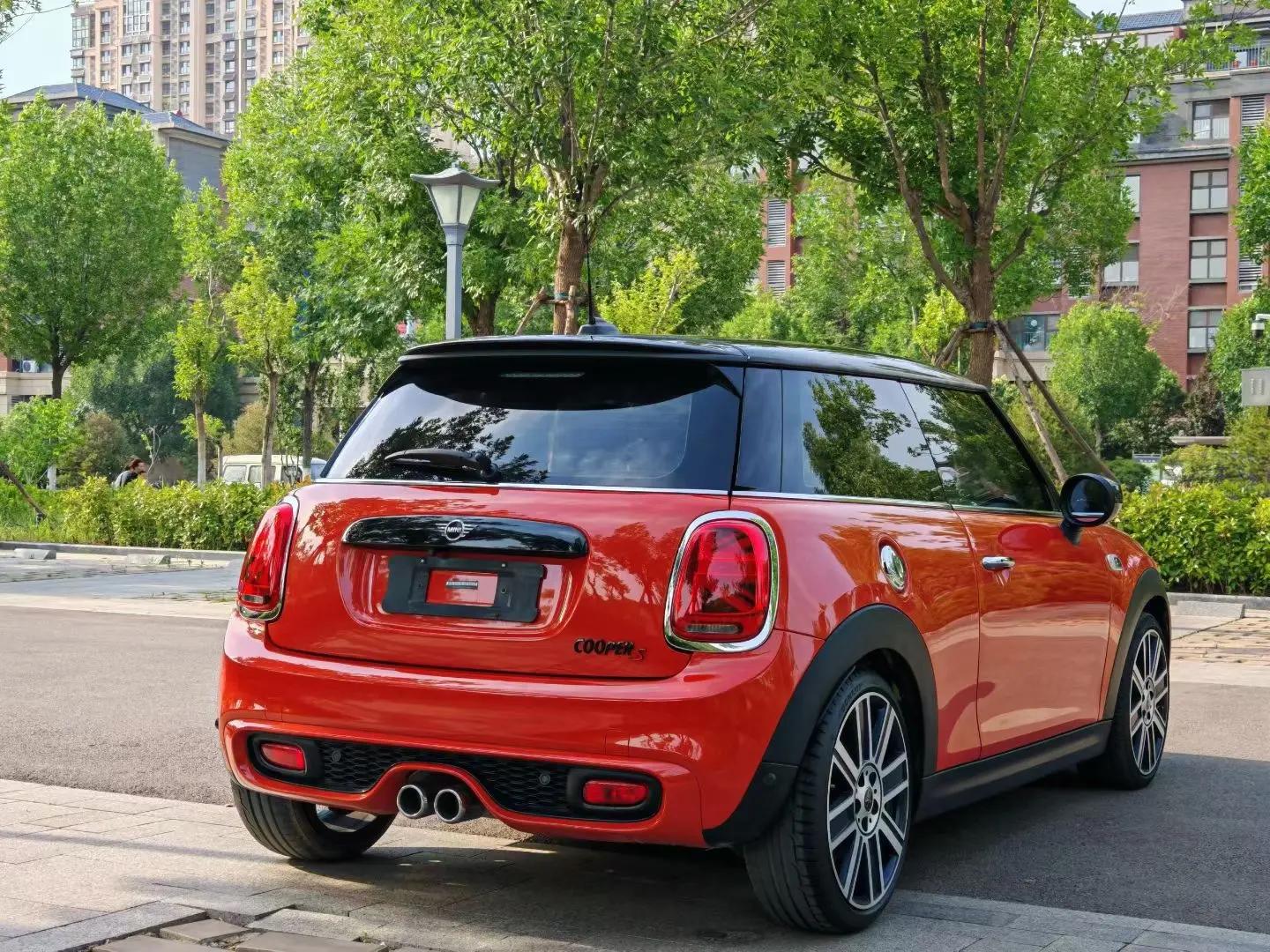 MINI 2019 2.0T COOPER S ARTIST 4