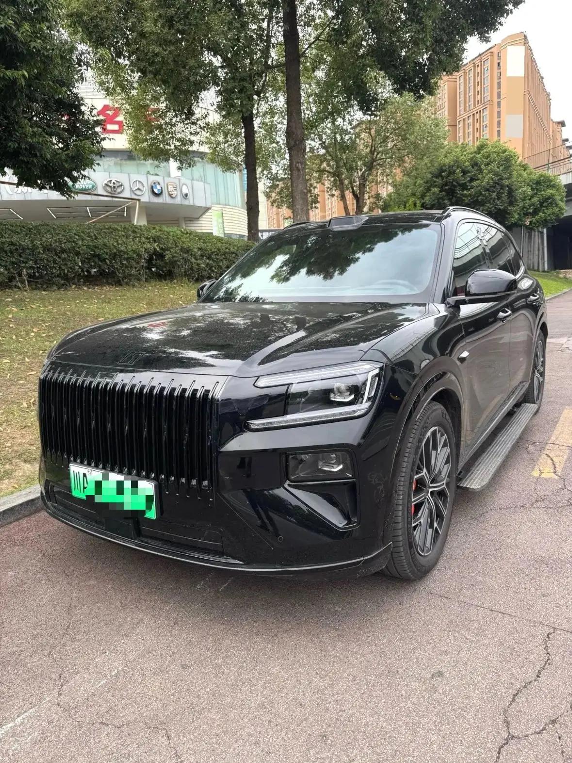 Открыть галерею: Zeekr 2026 Zeekr 8X 2.0T Ultra Edition 70kWh Automatic