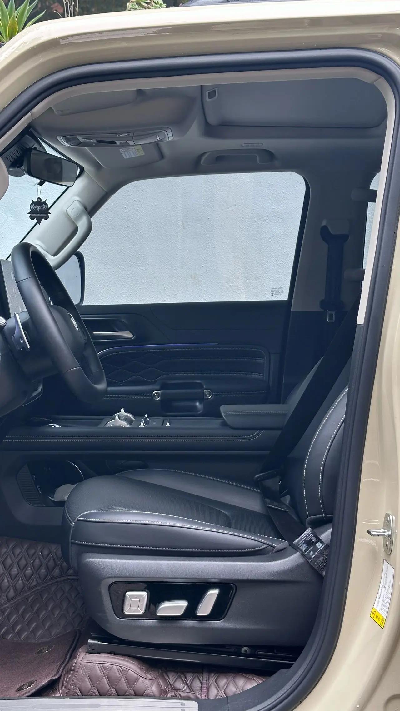 Tank 2025 Tank 300 2.4T Diesel Edition Automatic Gear 4