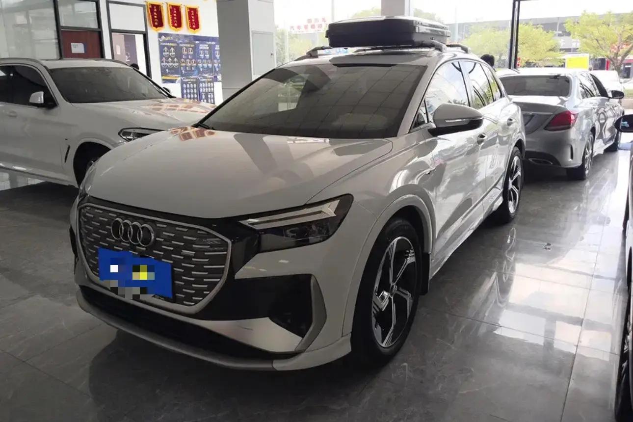 Audi 2023 Q4 e-tron 50 Quattro Creation Edition Automatic Gear
