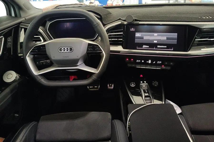 Audi 2023 Q4 e-tron 50 Quattro Creation Edition Automatic Gear 6