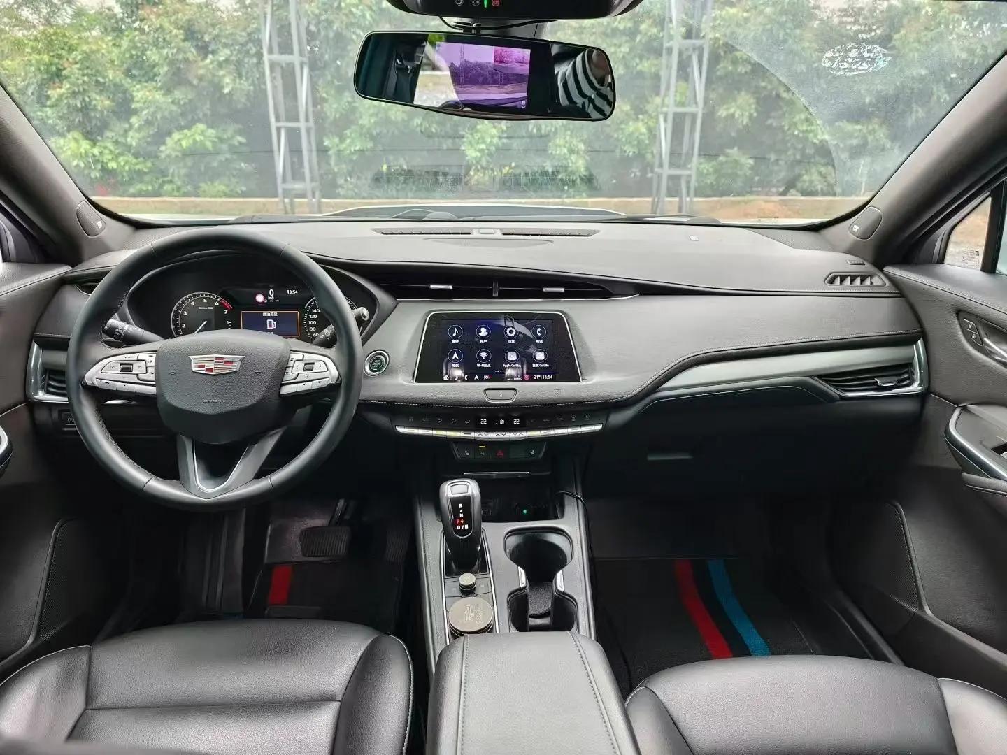 Cadillac XT4 2018 28T Two-Drive Technology 5