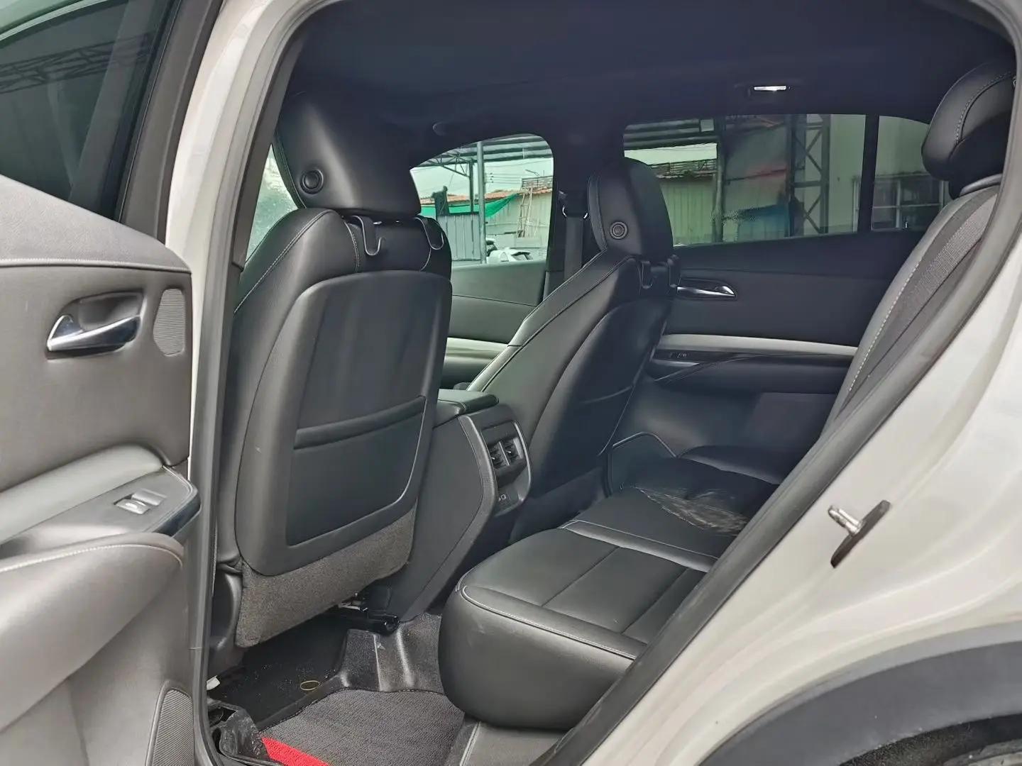 Cadillac XT4 2018 28T Two-Drive Technology 6