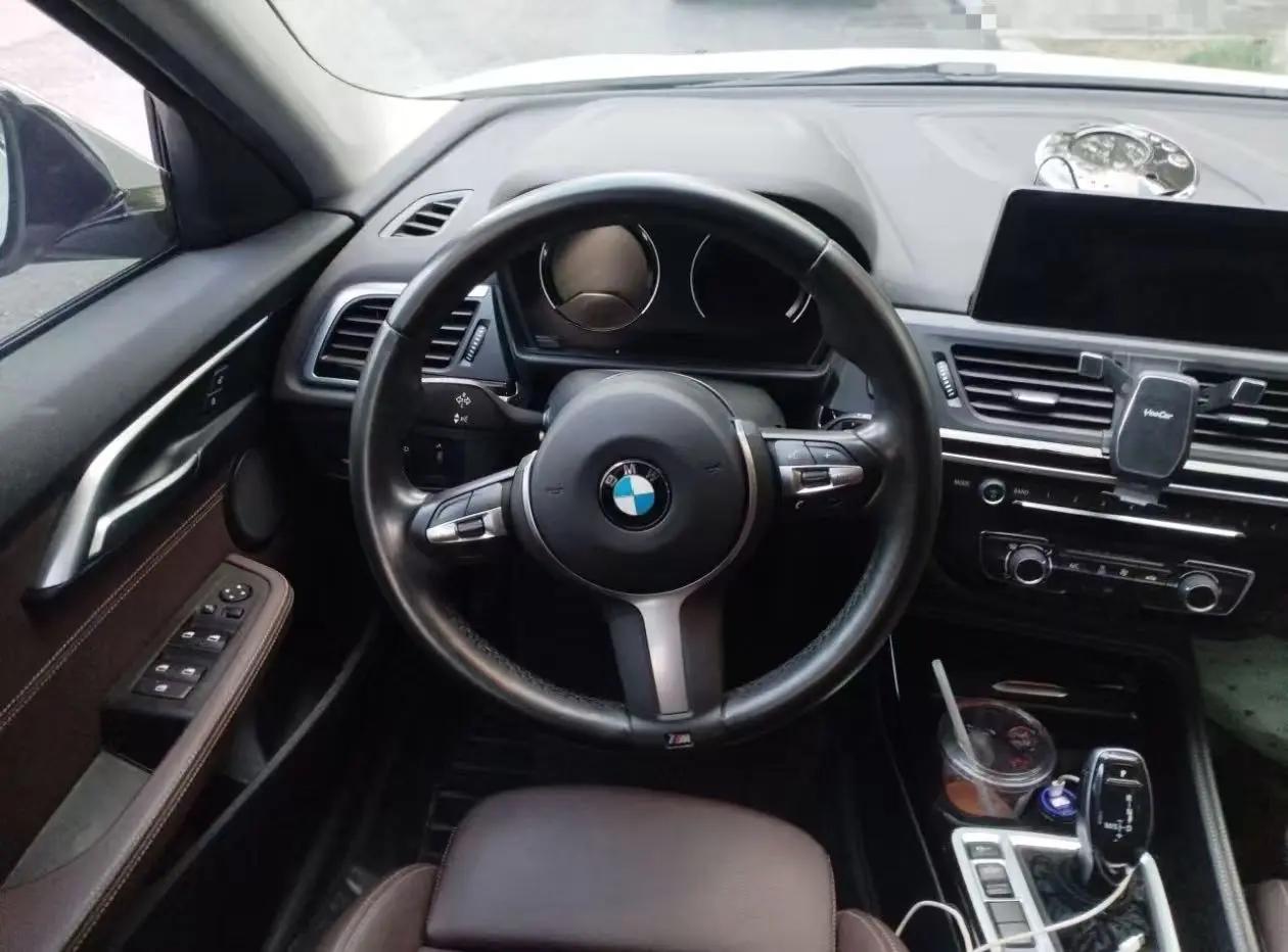 BMW 1 Series 2020 120i M Sports Suit 4