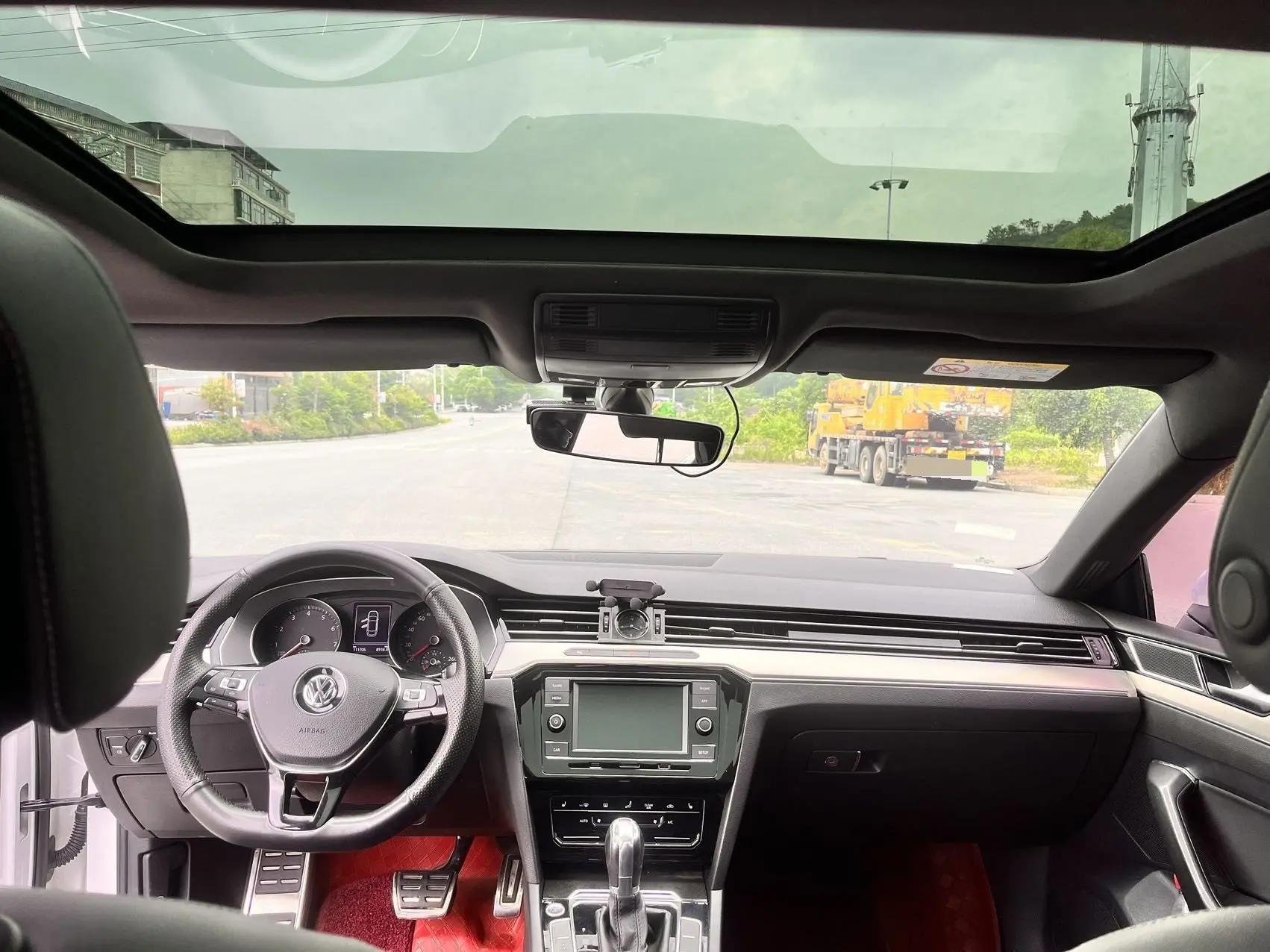 FAW-Volkswagen CC 2020 330TSI Huayan Edition Country V 9