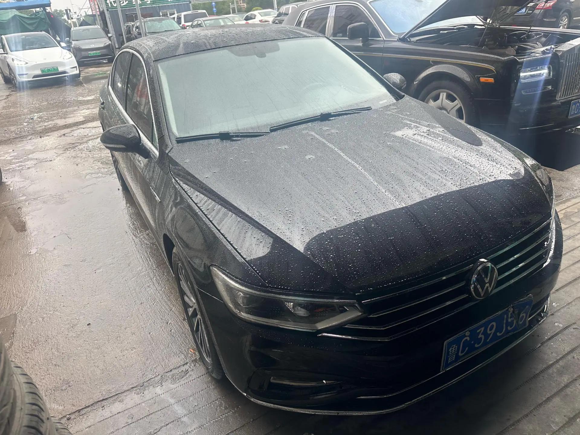 Magotan 2020 330TSI DSG Distinguished Model 2