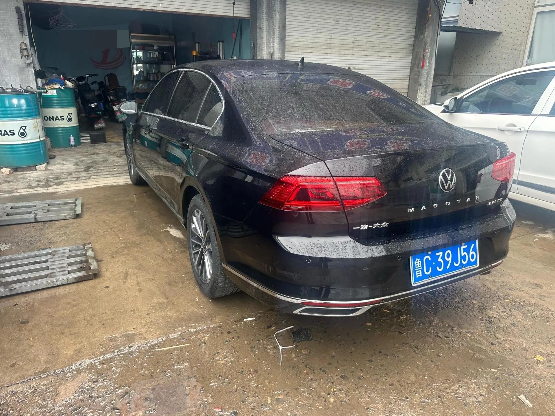 Magotan 2020 330TSI DSG Distinguished Model 5
