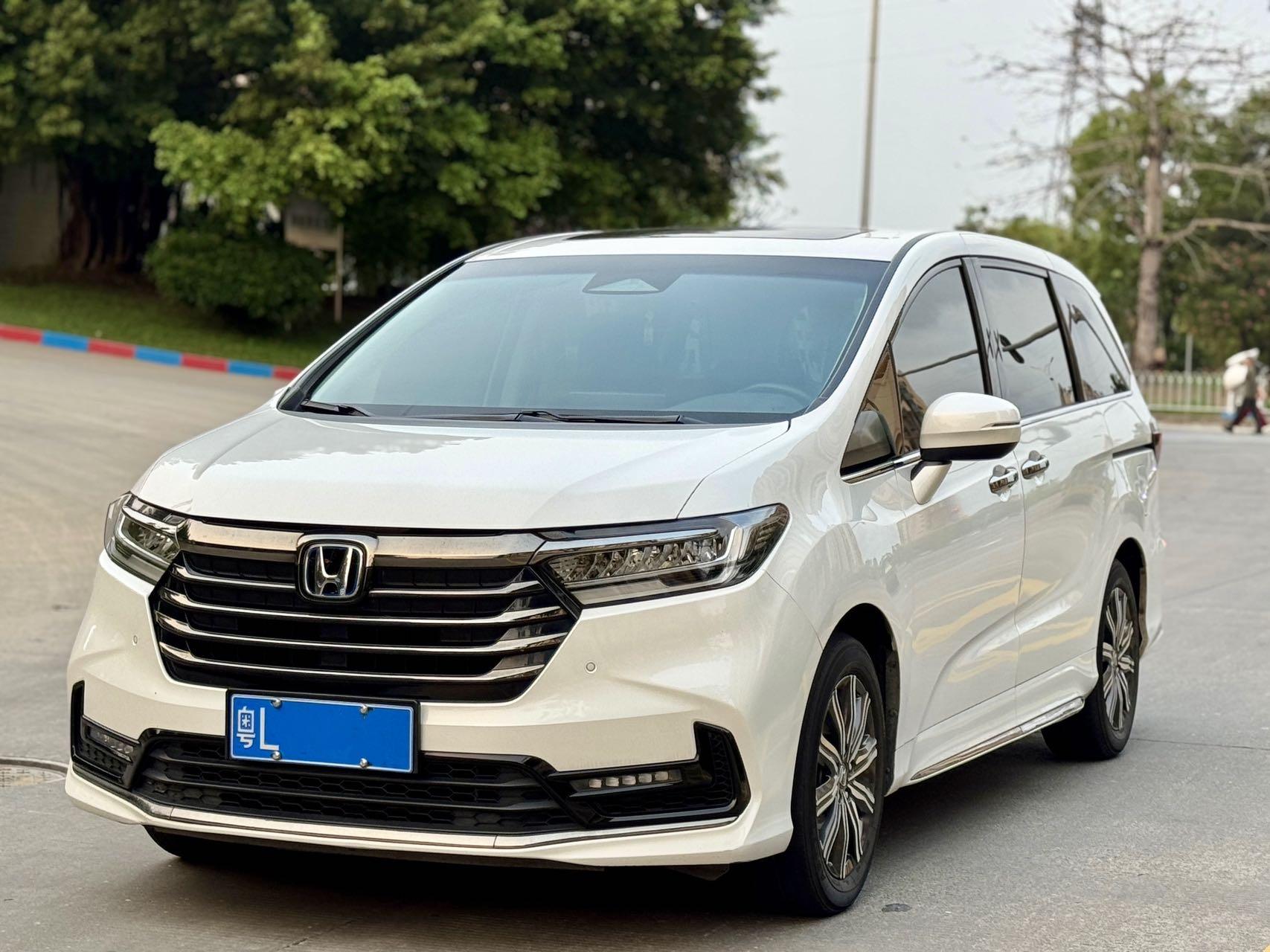 Honda 2024 Odyssey Hybrid 2.0 Stepless Sharp and Leading Edition Automatic Gear
