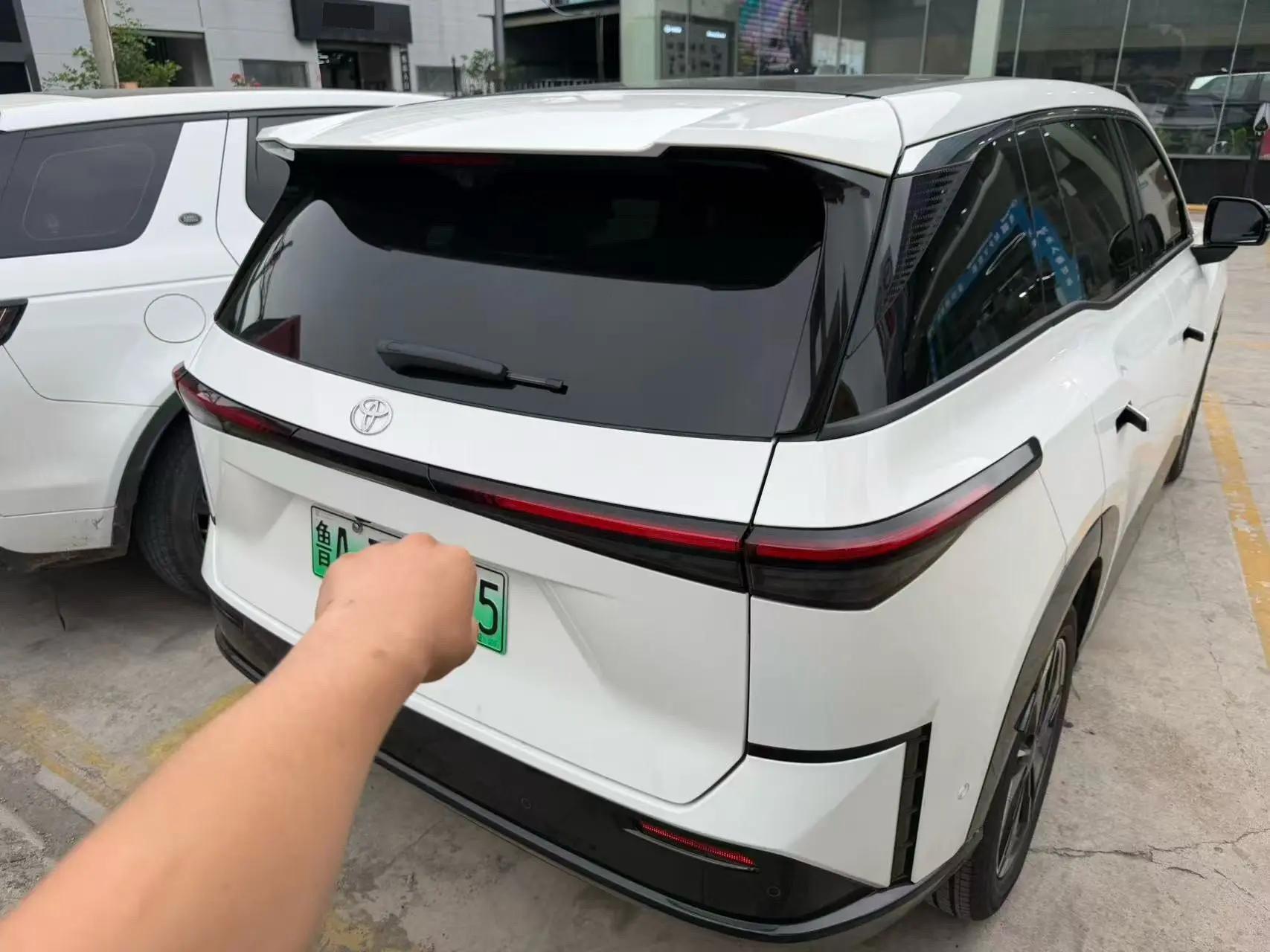 Toyota 2025 Platinum Intelligence 3X 520 Pro Advanced Intelligence Driving Edition Automatic Gear 5
