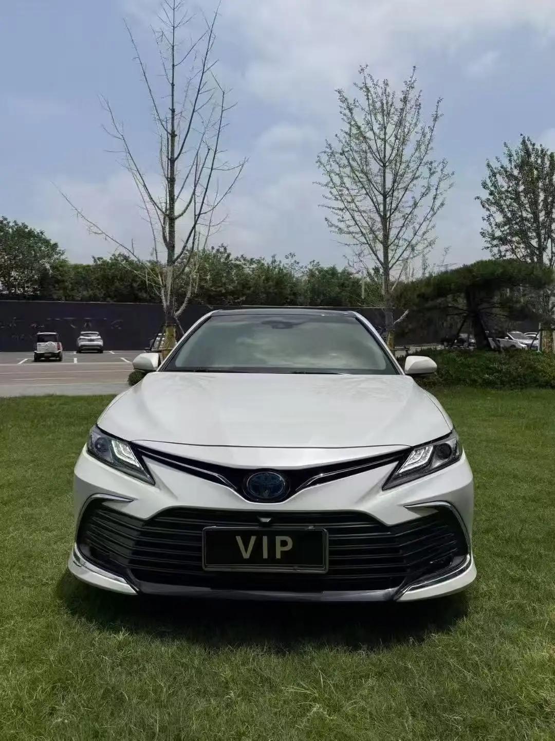 Toyota 2023 Camry Dual Engine 2.5HG CVT Luxury Edition Automatic 2
