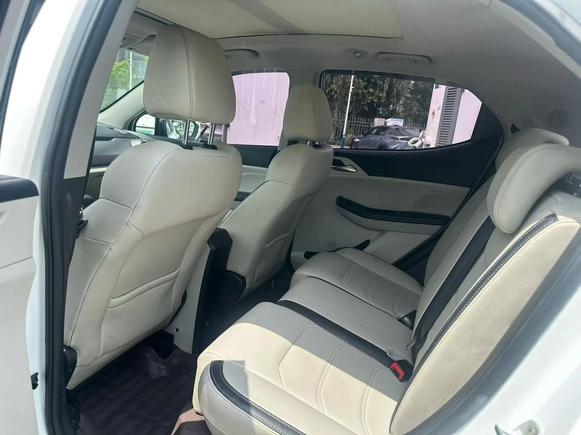 Yuan Pro 2021 401KM Honorable Model 3