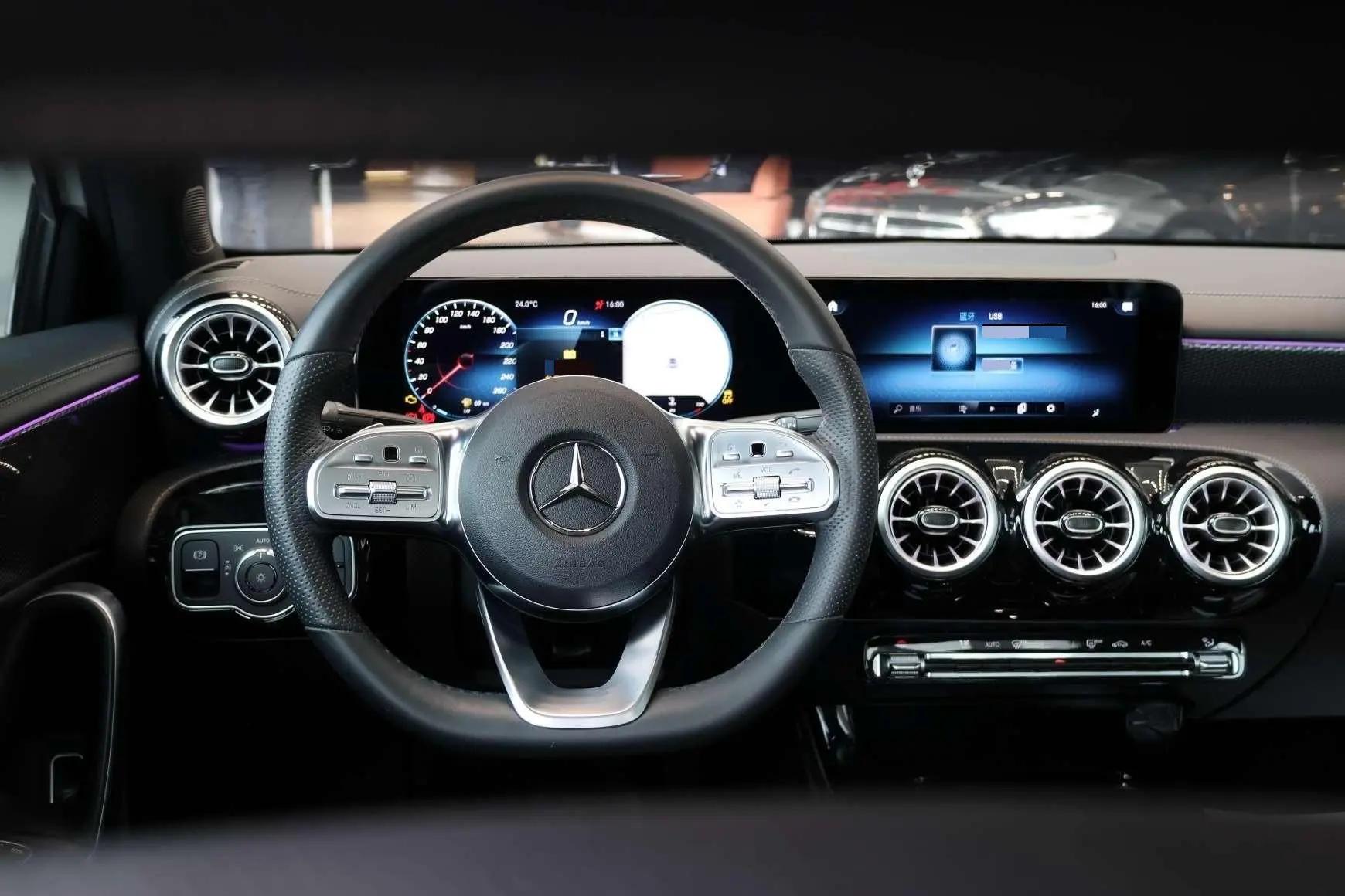 Mercedes Benz Class A 2022 A 200 L Sports Car Dynamic 11