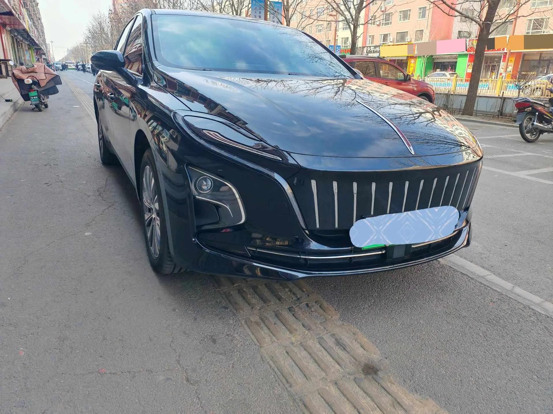HongQi E-QM5 2024 610km PLUS 3