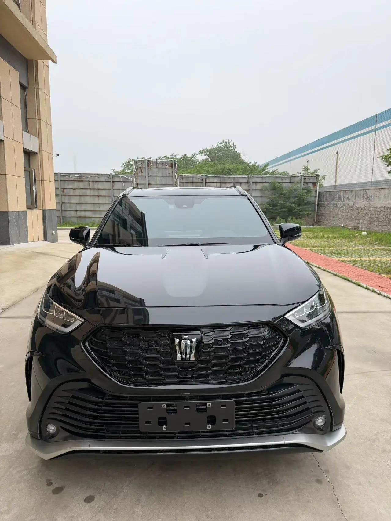 Toyota 2026 Crown Land Release HEV 2.5 Stepless Two-Drive Deluxe Automatic Gear 2