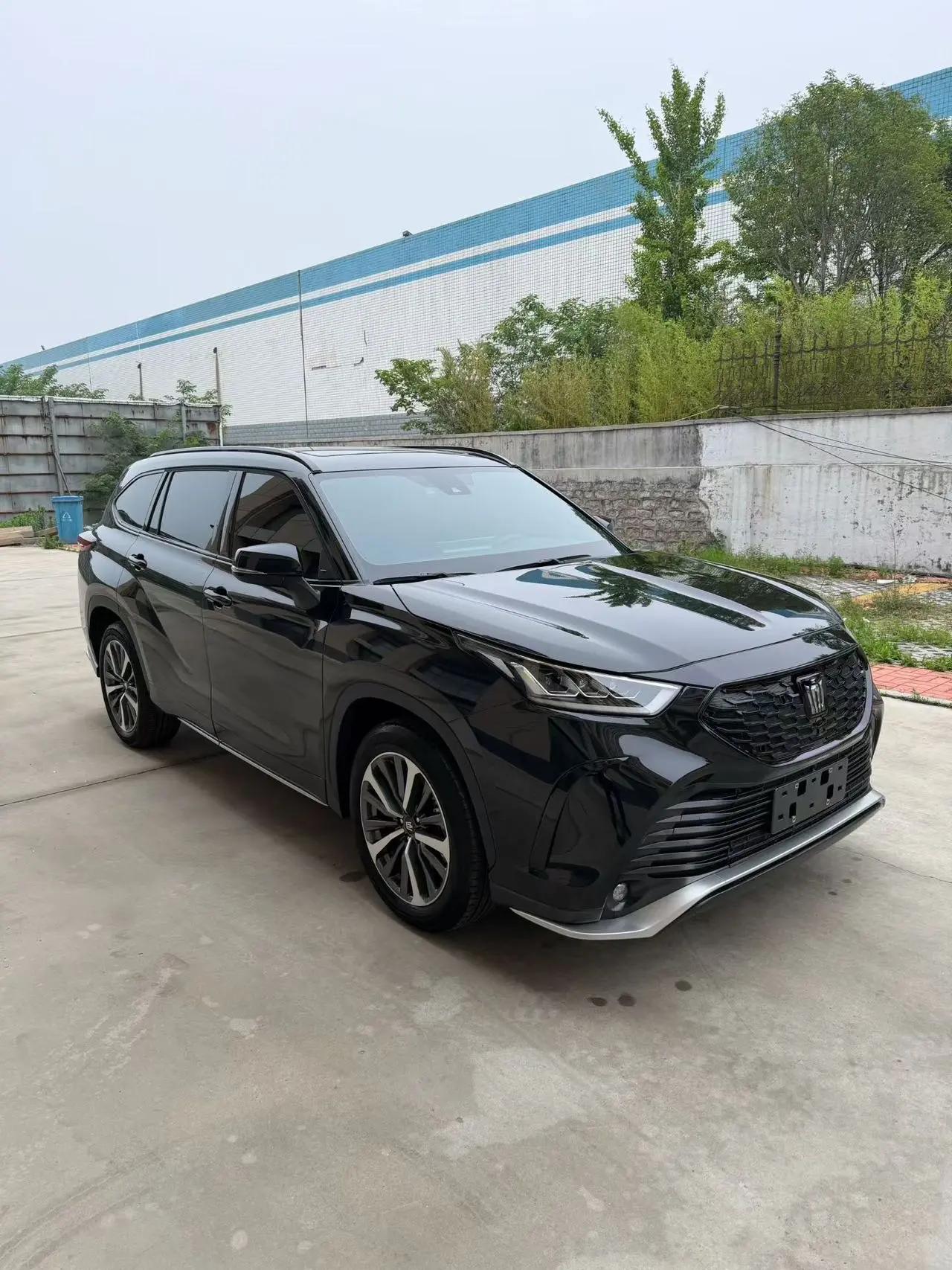 Toyota 2026 Crown Land Release HEV 2.5 Stepless Two-Drive Deluxe Automatic Gear 3