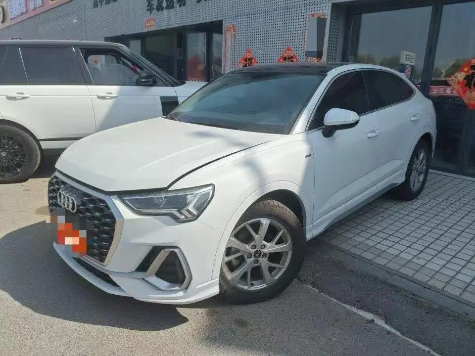 Открыть галерею: Audi Q3 Sportback 2022 35 TFSI aggressive