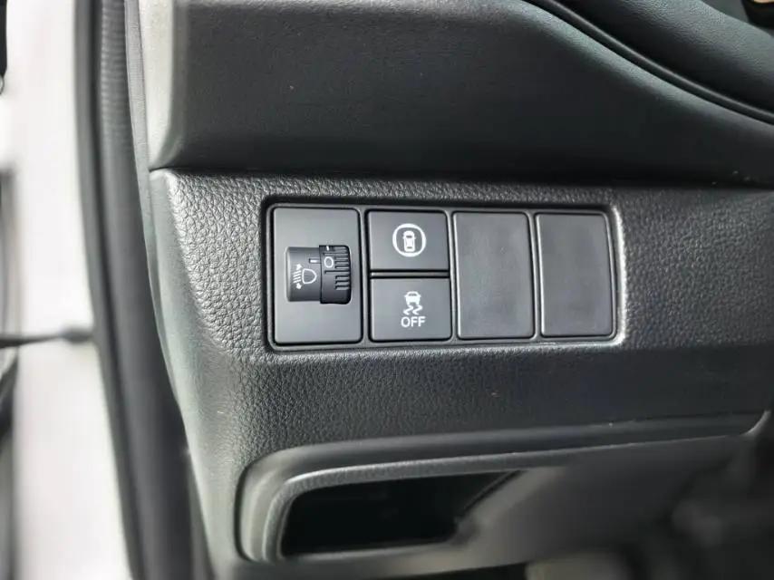 Honda 2023 XR-V 1.5 CVT Trendy Edition (facelift) Automatic 8