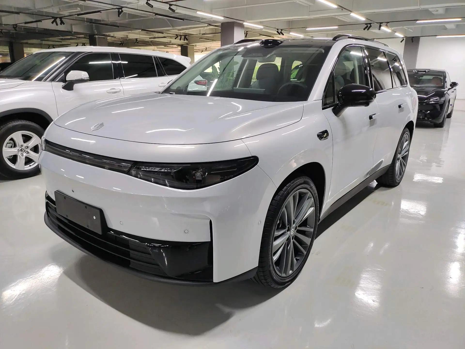 Leapmotor 2026 C 16 630 Laser Radar Zhizun Edition 6-seat Automatic Gear