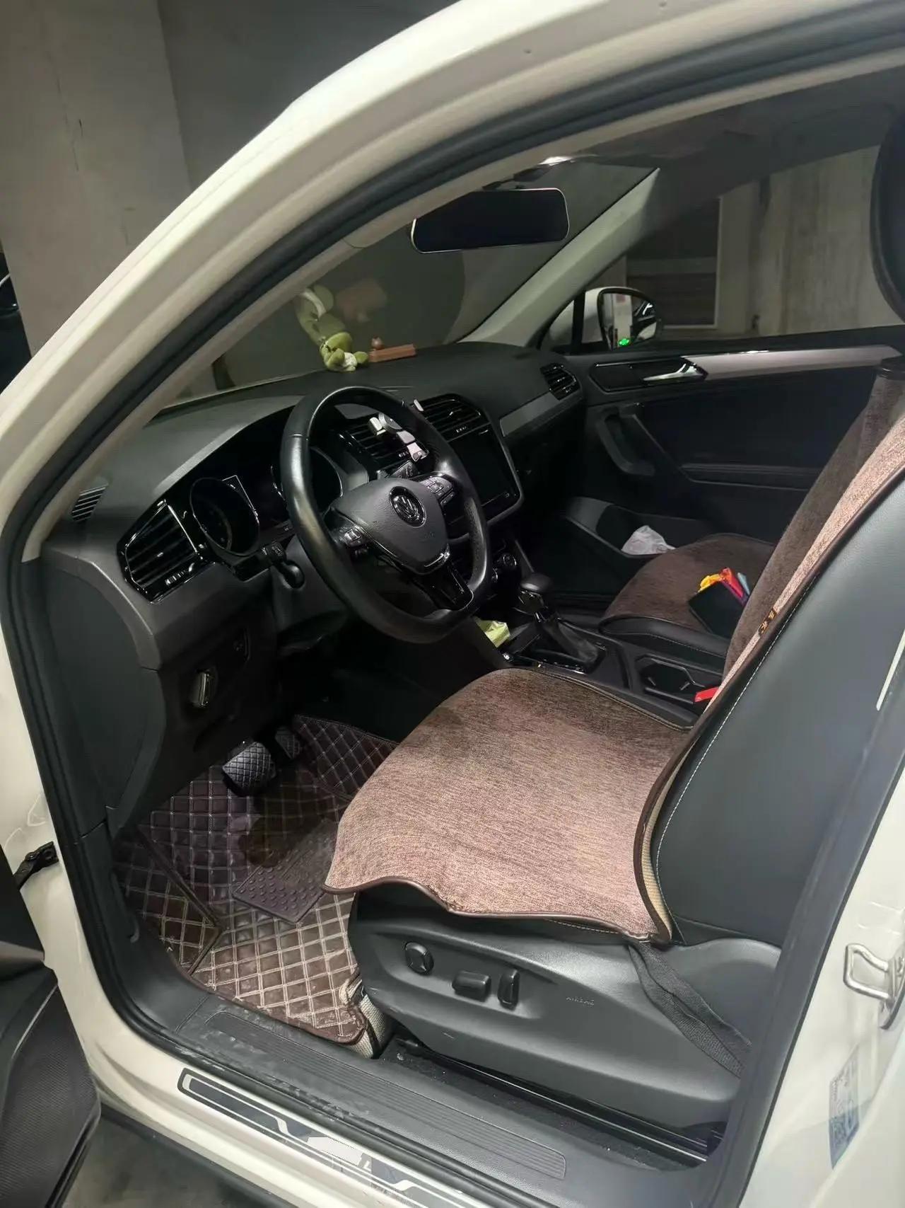Tiguan L 2020 330TSI Automatic Two-Drive Panoramic Comfort Edition VI 2