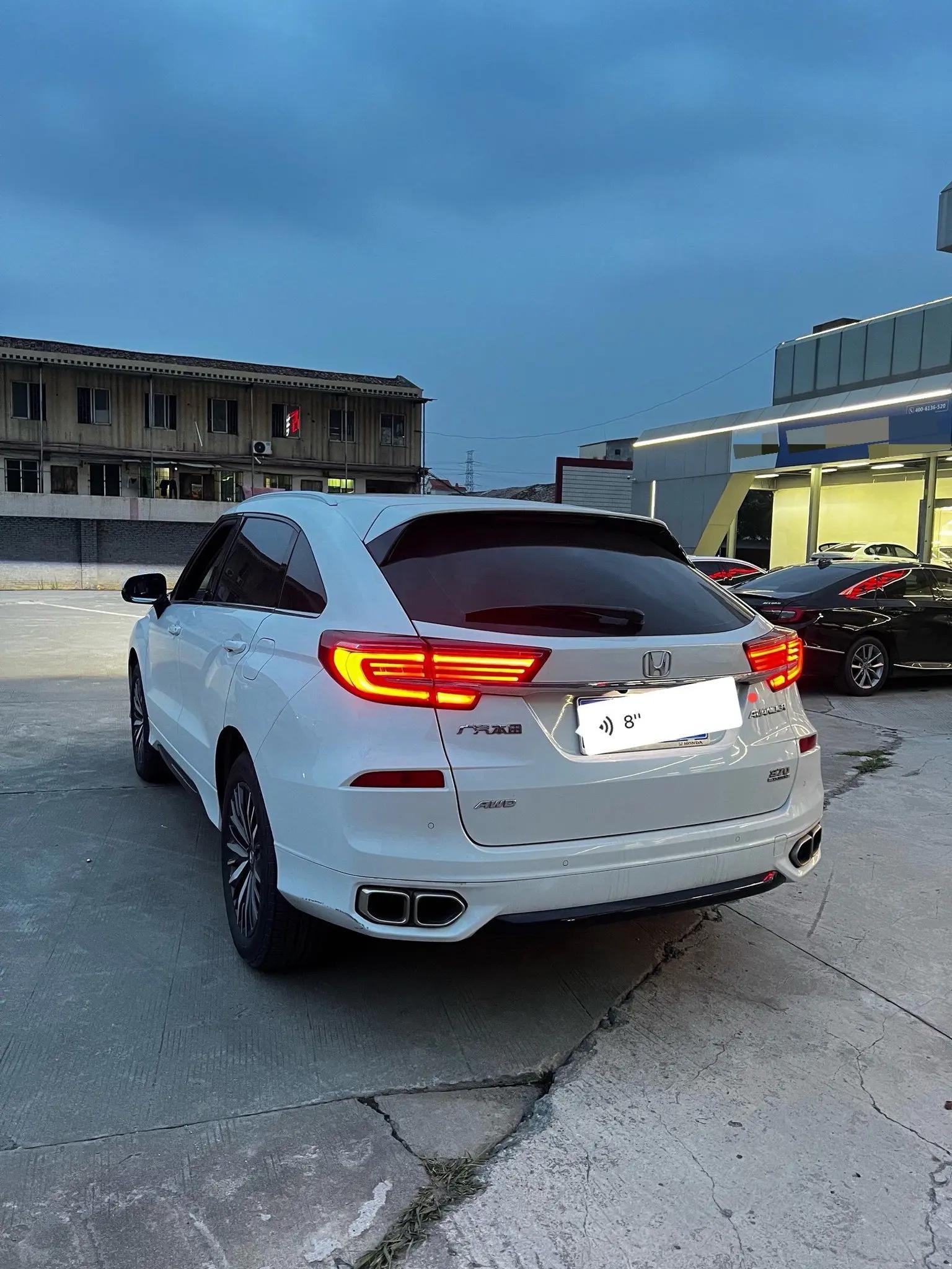 Crown Road 2020 370TURBO 4-wheel Drive Premium Edition 4