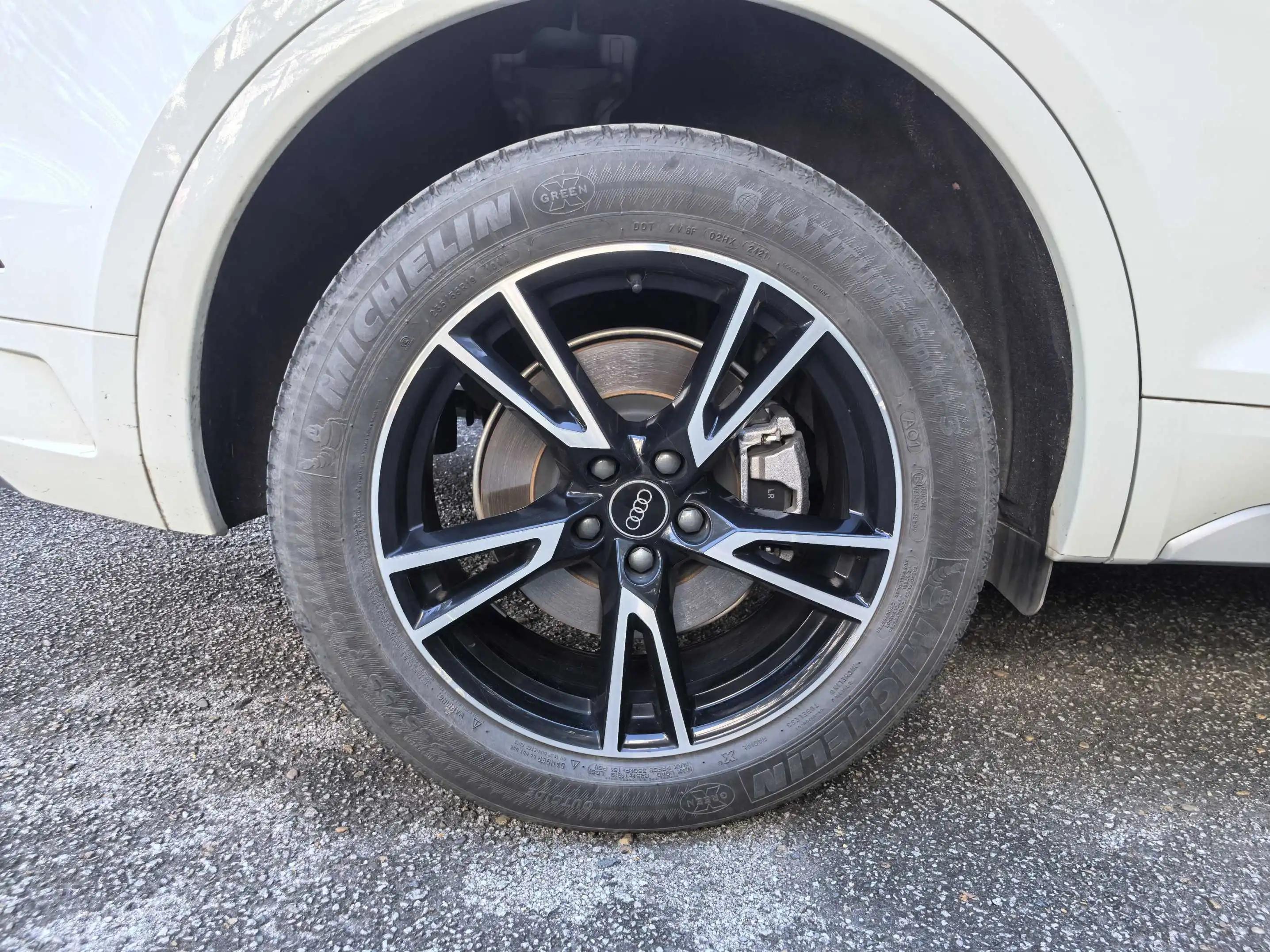 Audi Q5L 2021 Model 40 TFSI Stylish Dynamic Version 7