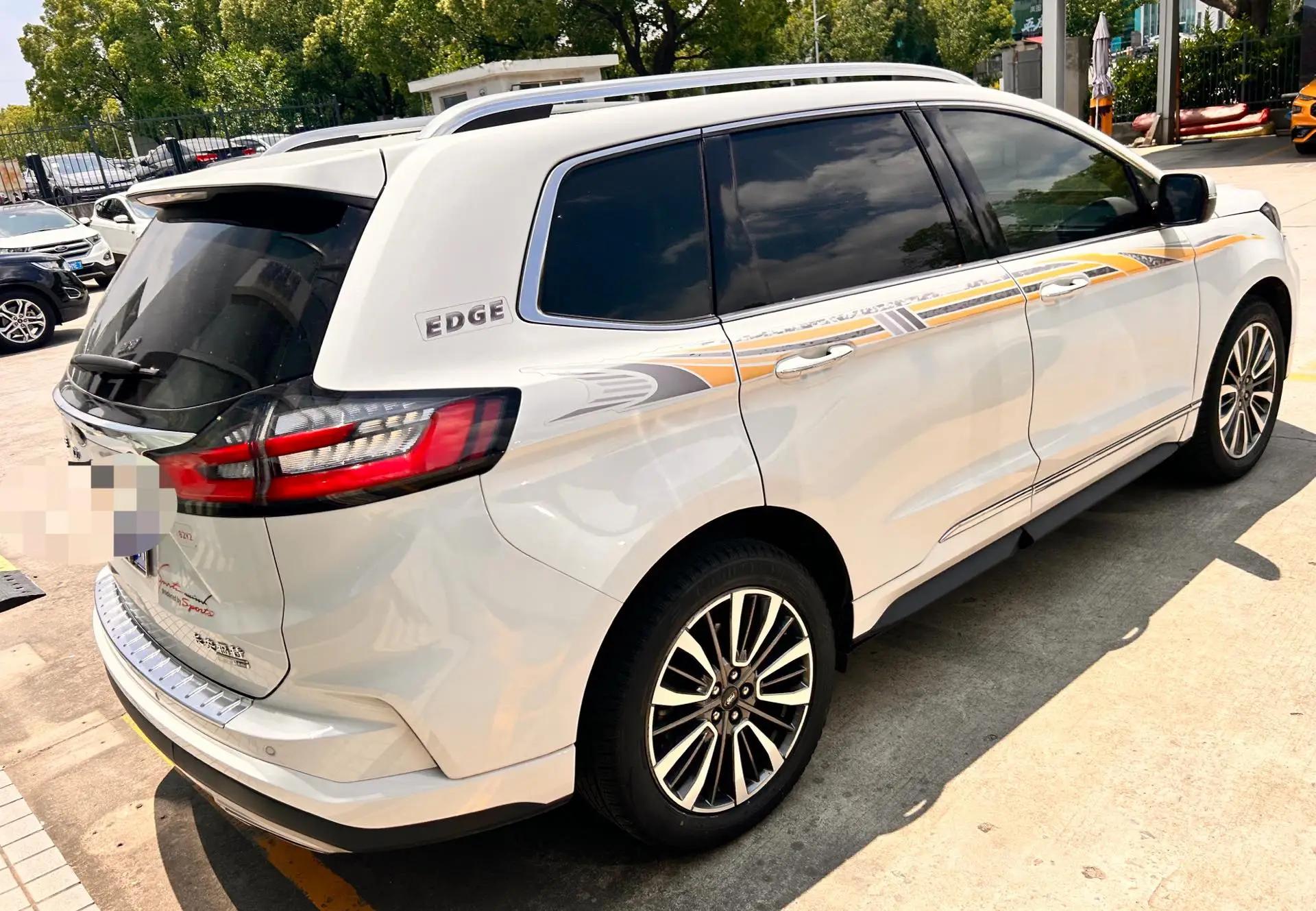 Edge 2021 PLUS EcoBoost 245 Front-Wheel Drive Luxury 7-Seater 2