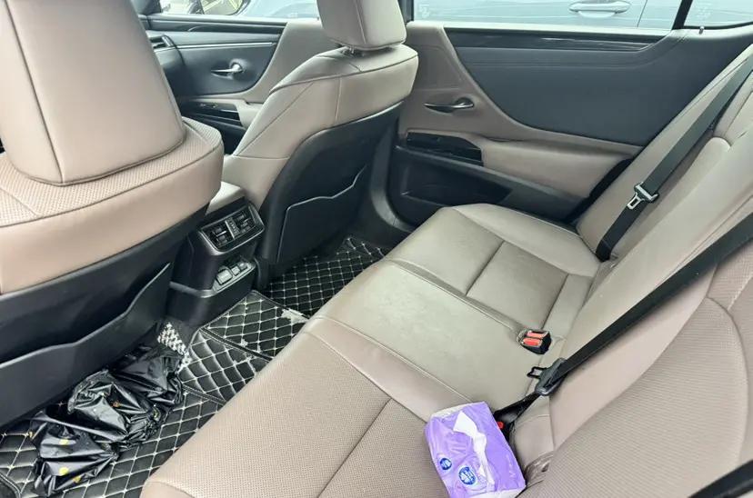 Lexus ES 2022 200 Excellence Edition 6