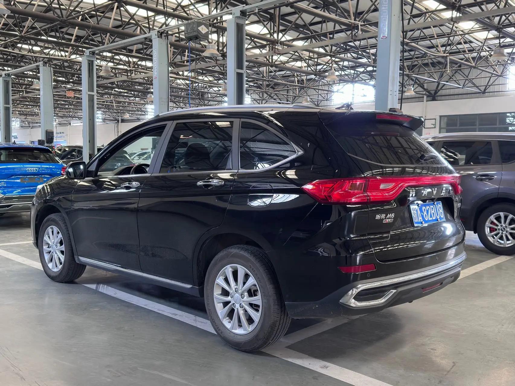 Haval M6 2021 PLUS 1.5T DCT Deluxe Zhilian 4
