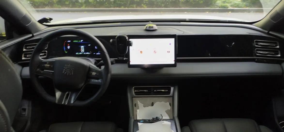 Qin L 2024 DM-i 80km Leading Edition 6