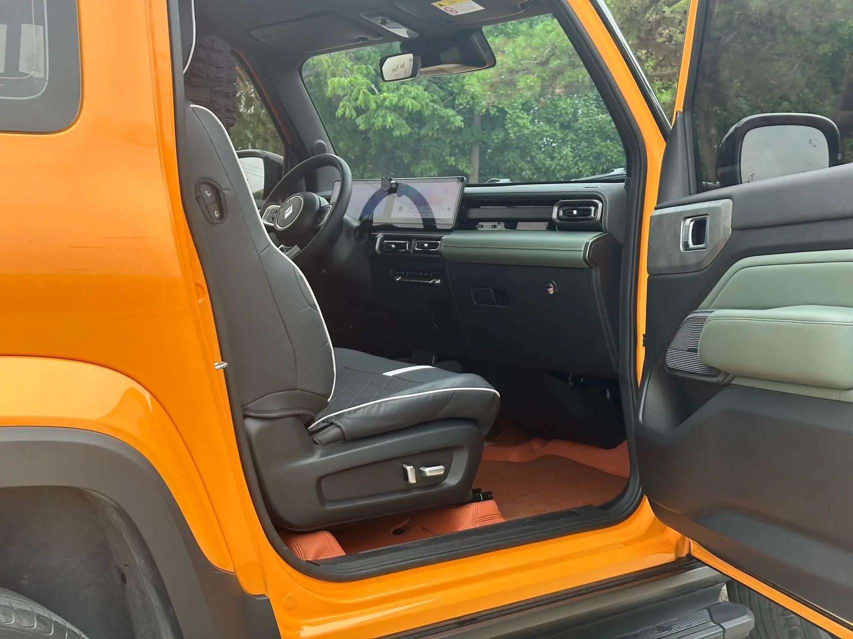 BaoJun 2023 Yueye Extreme Edition Automatic Transmission 7