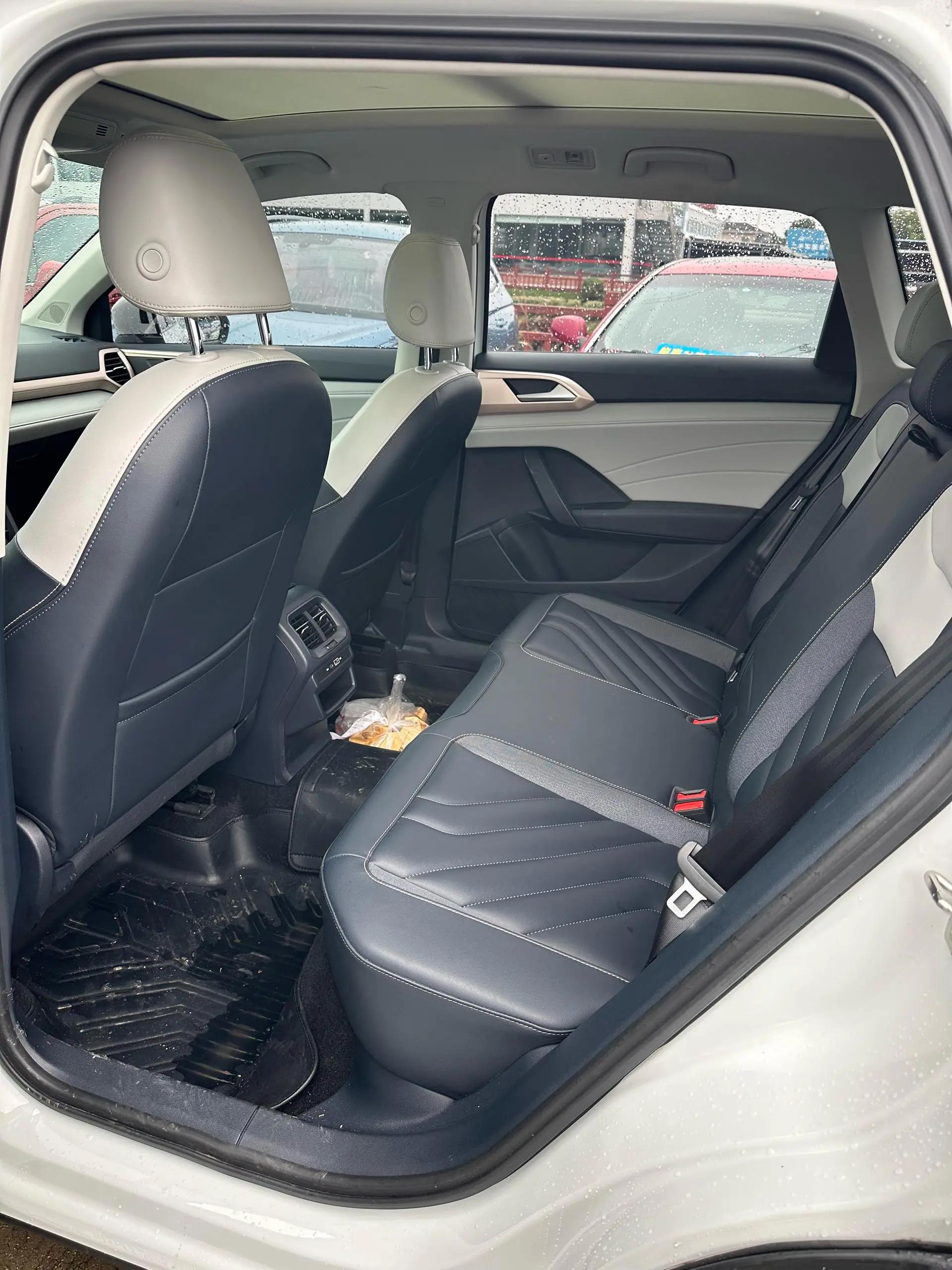 Volkswagen 2023 Tharu 1.5TSI 300TSI Two-Wheel Drive Full Moon Edition Automatic 5