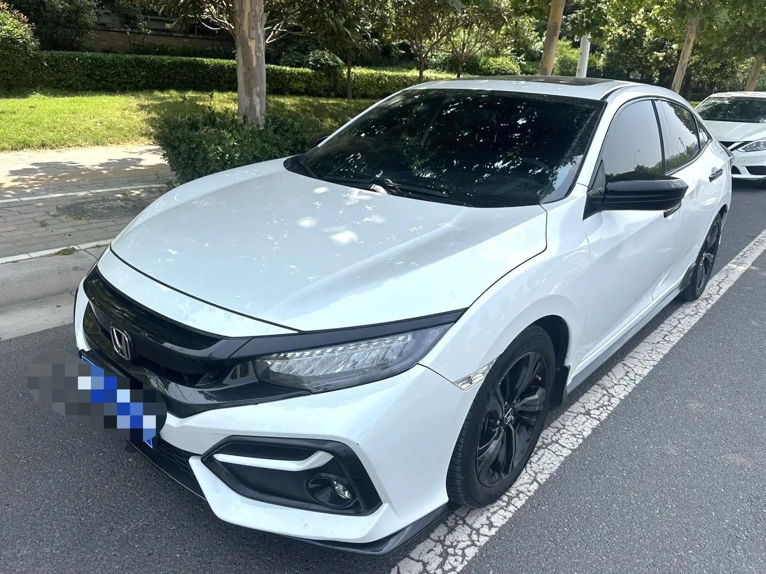 Civic 2021 HATCHBACK 220TURBO CVT Trendy & Cool Edition