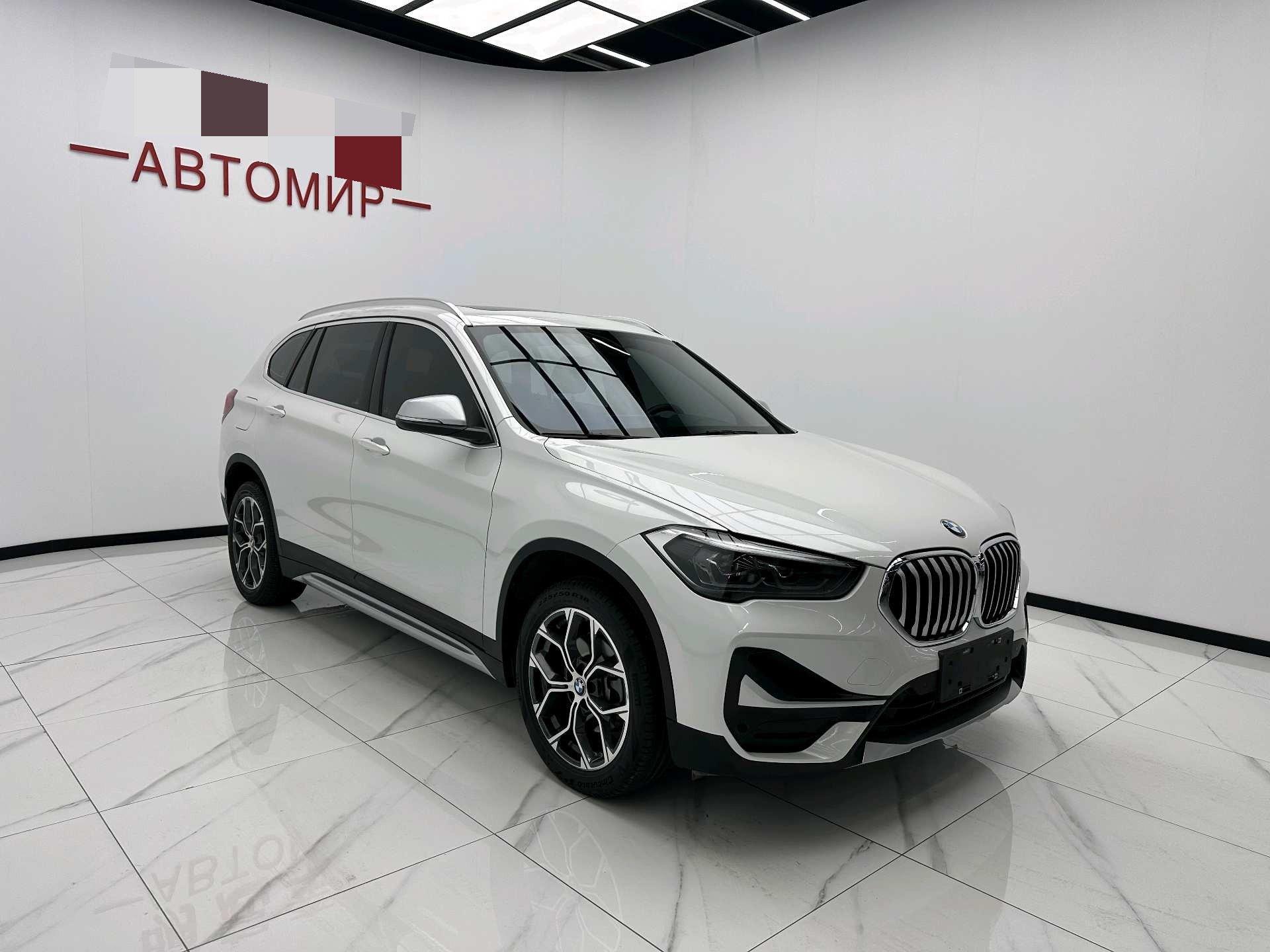 BMW X1 2022 sDrive20Li exclusive type 3