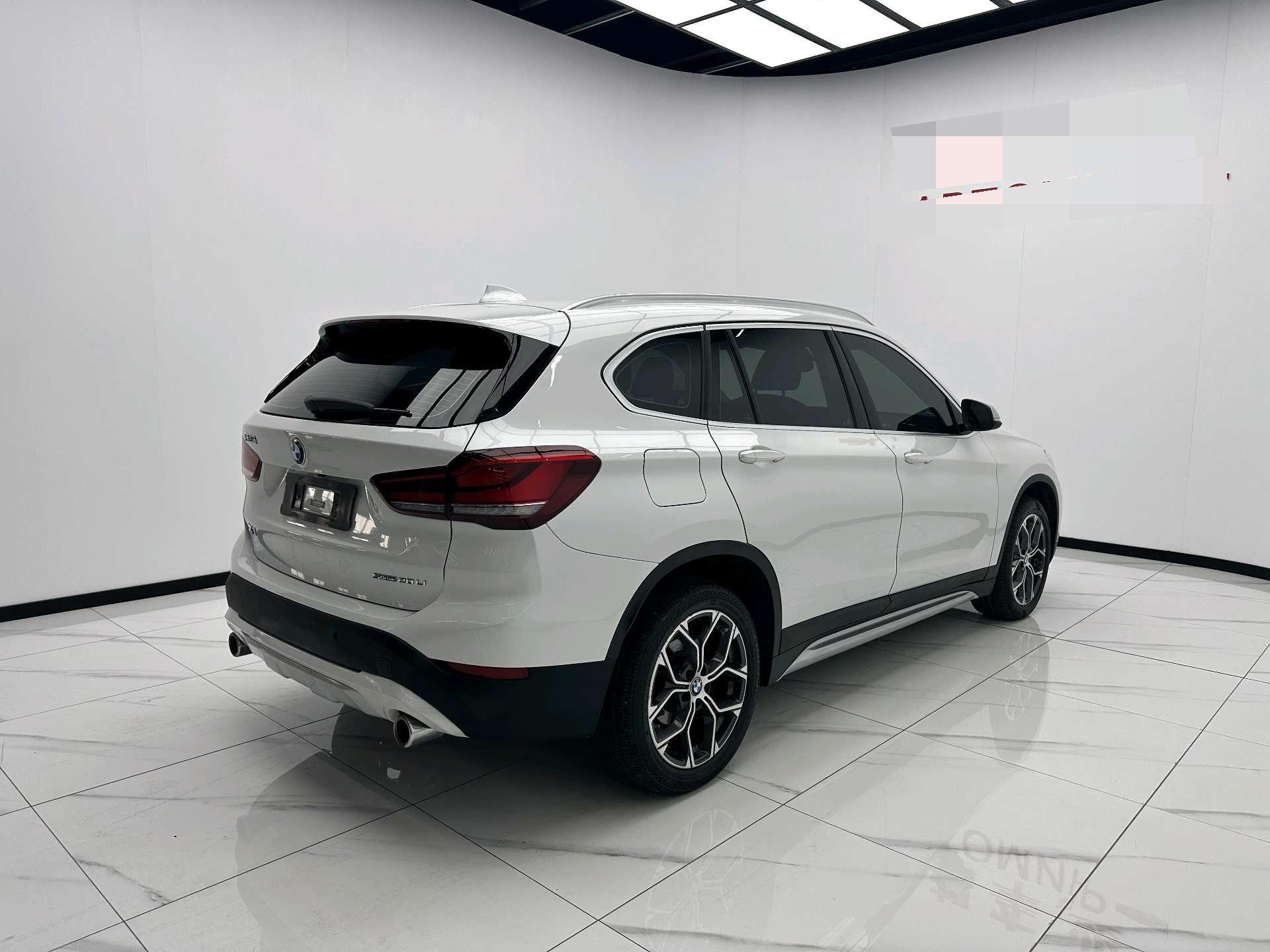 BMW X1 2022 sDrive20Li exclusive type 9