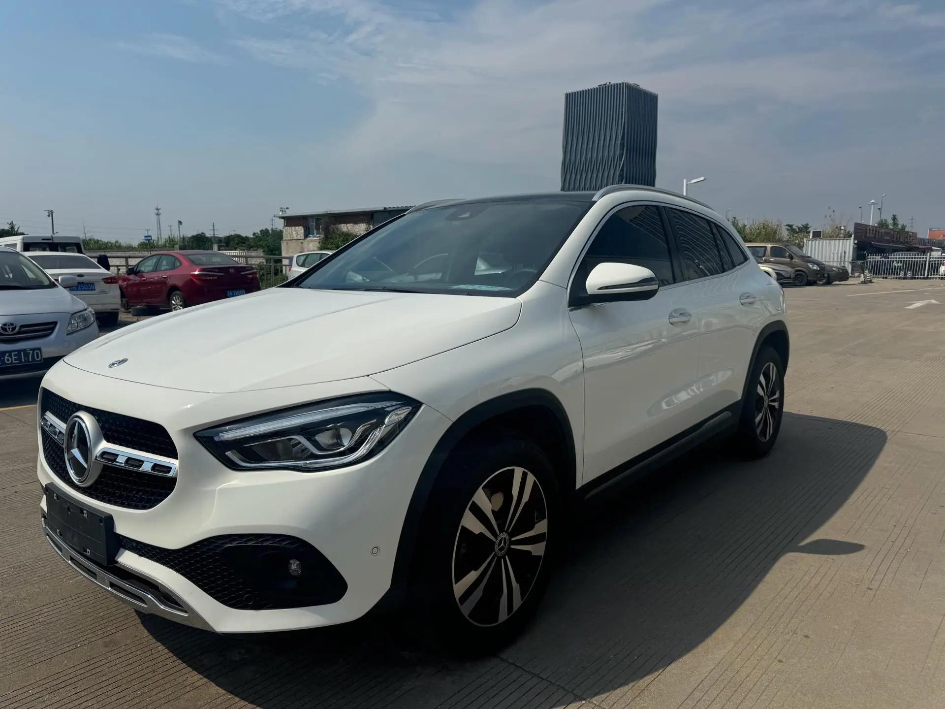 Mercedes Benz GLA 2022 to GLA 200