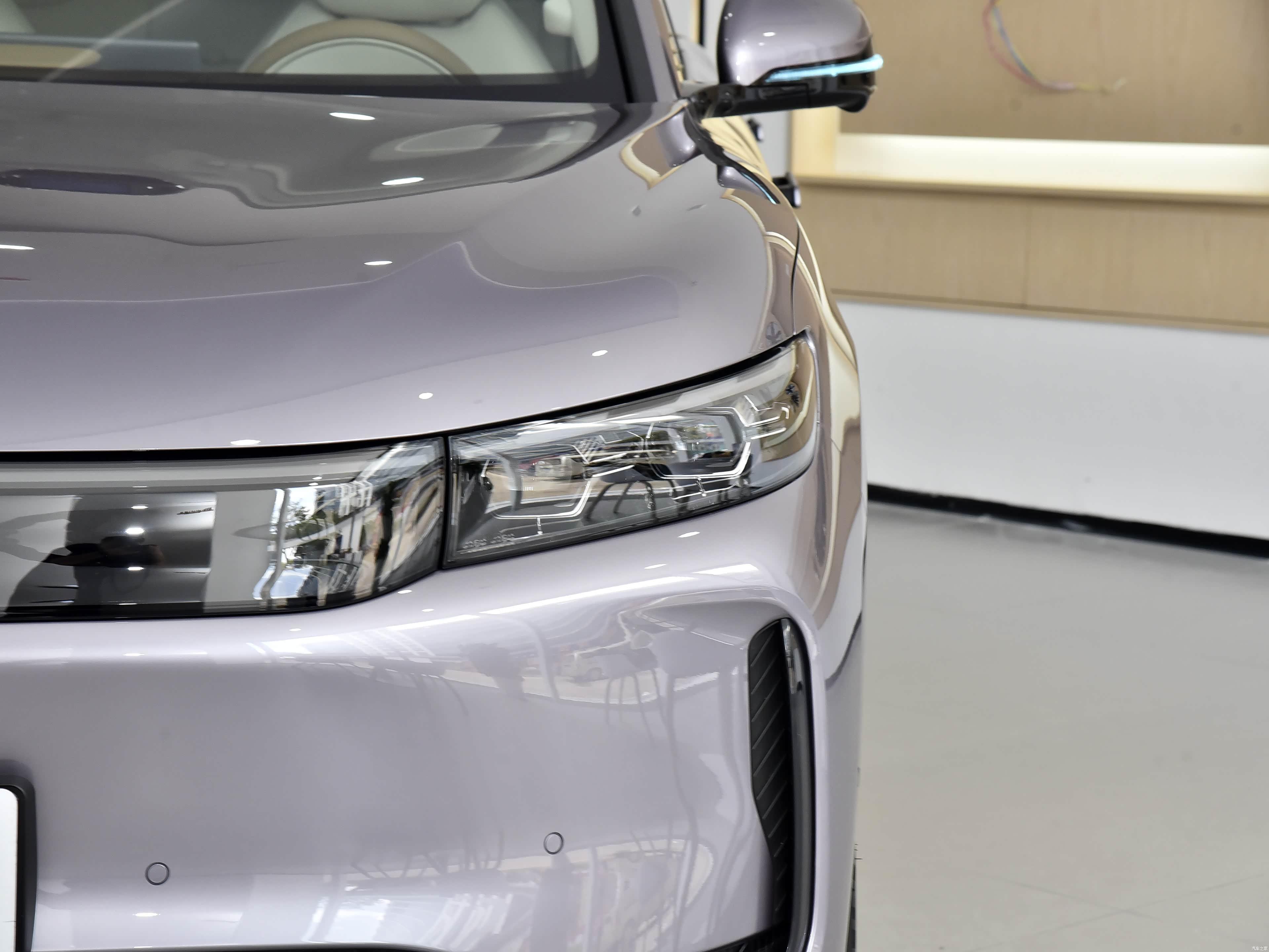 2025款 FREE+ 后驱乾崑版 3