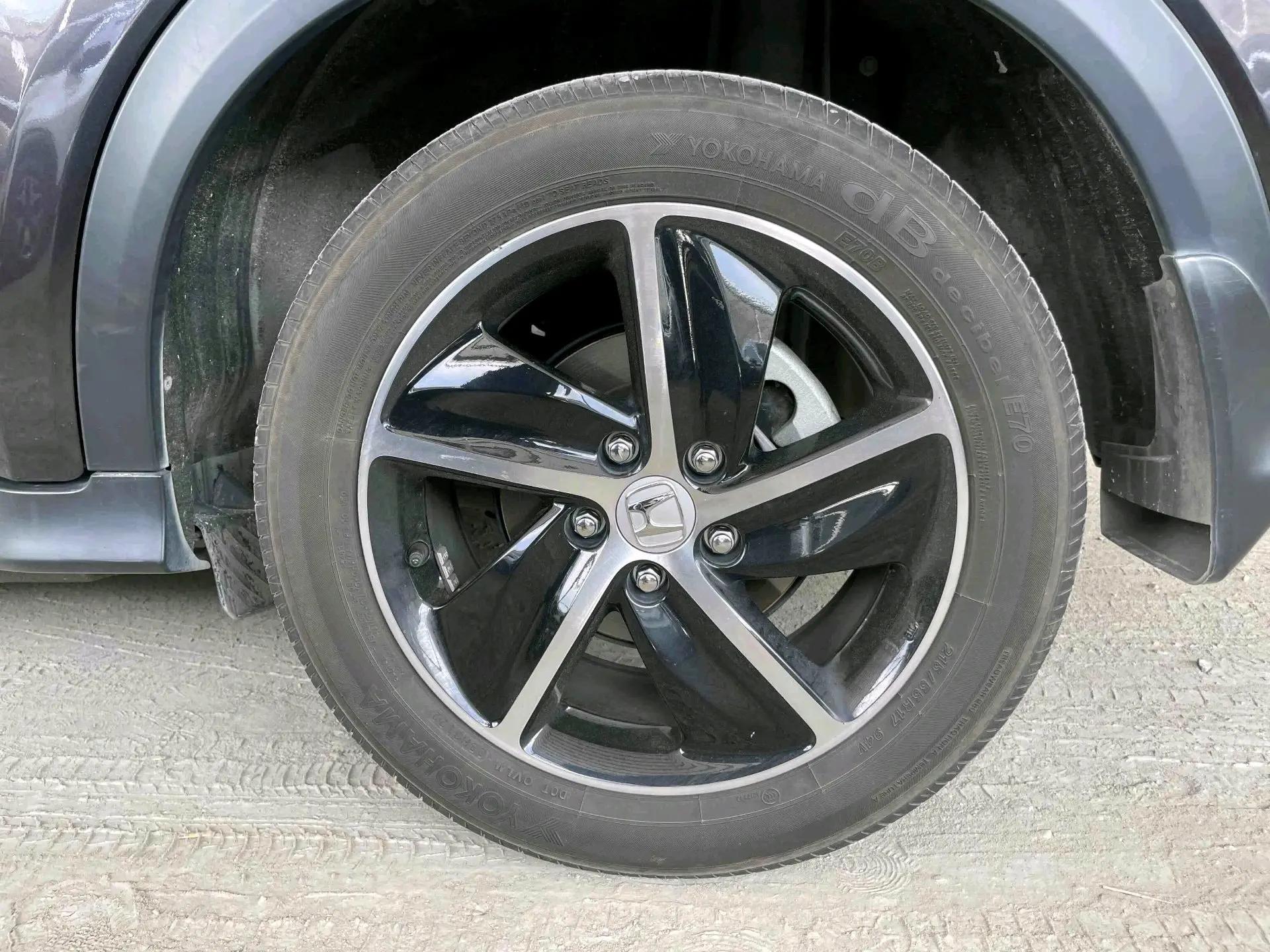 Vezel 2020 1.5L CVT Pioneer Edition 4