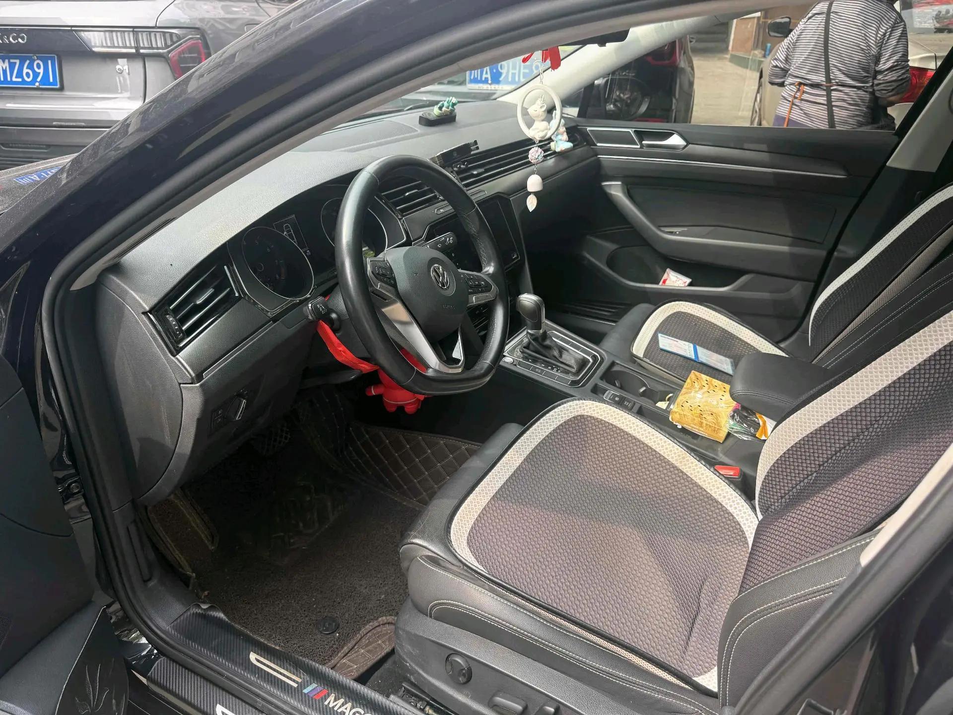 Magotan 2020 280TSI DSG Leading Model 10