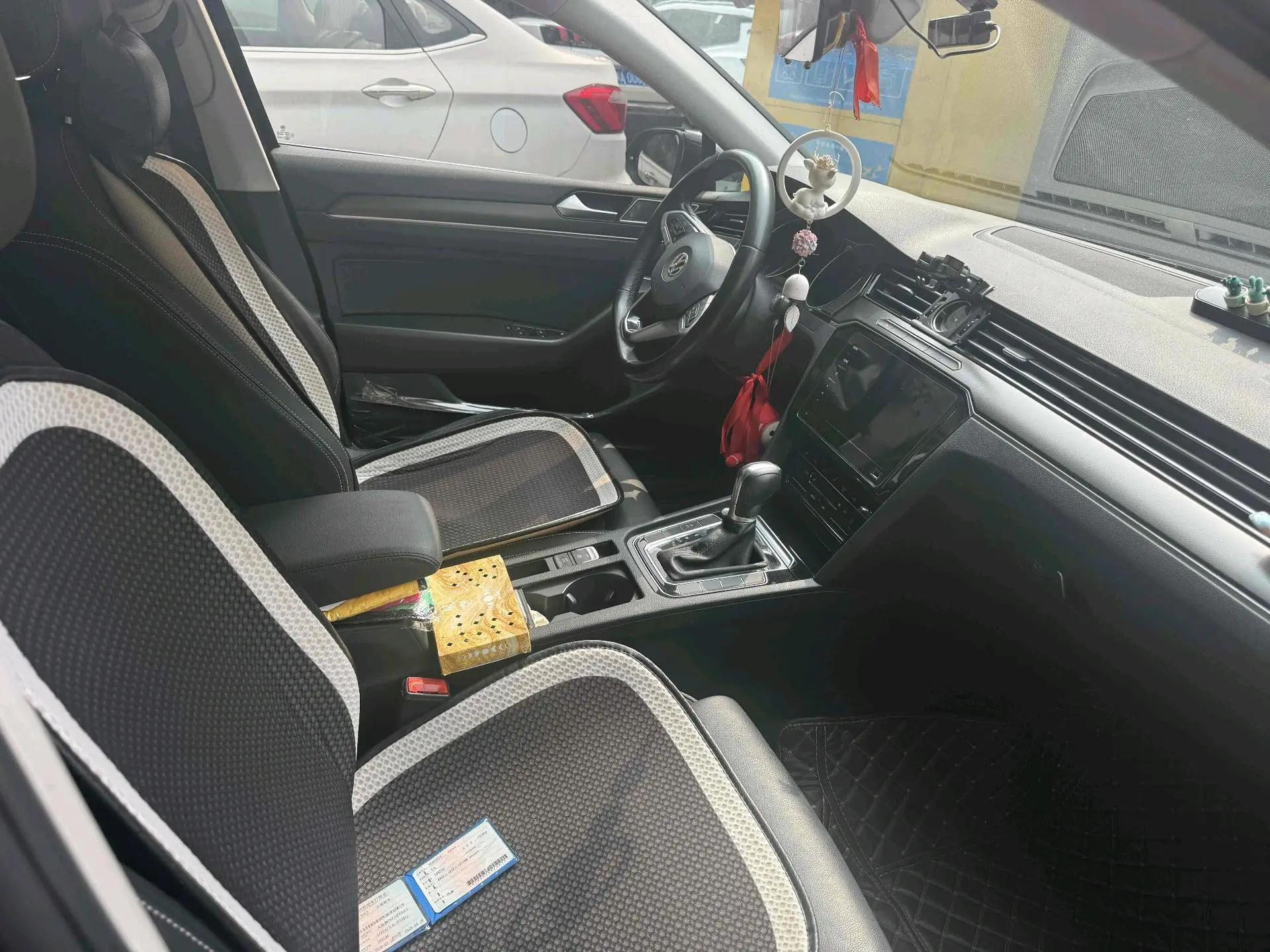 Magotan 2020 280TSI DSG Leading Model 4