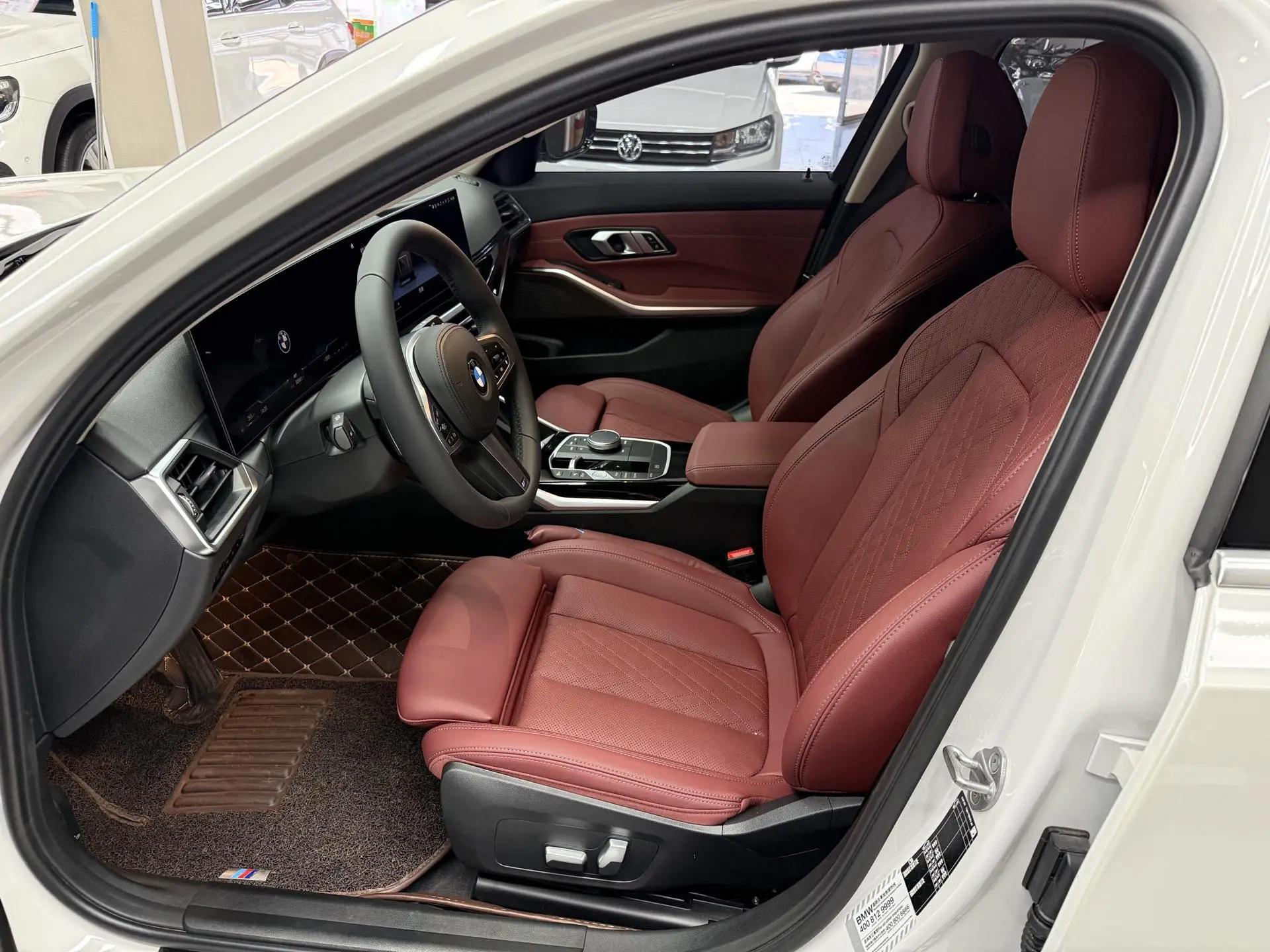 BMW 3 Series 2023 model 320Li M Sport Package 6