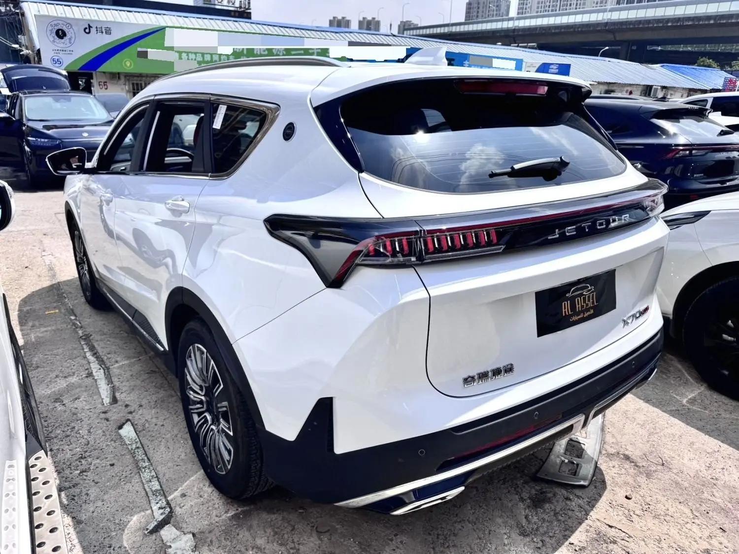 Jetour X70 PLUS 2023 1.5T CVT Self-Strengthening MAX 5 5